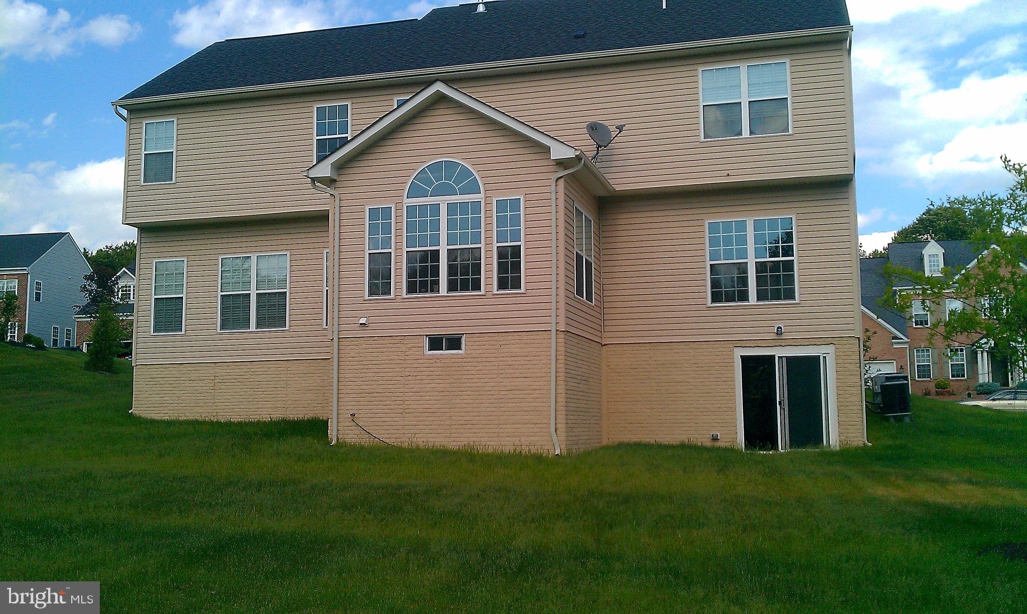 HILLANTRAE-PLAT 1> - Residential