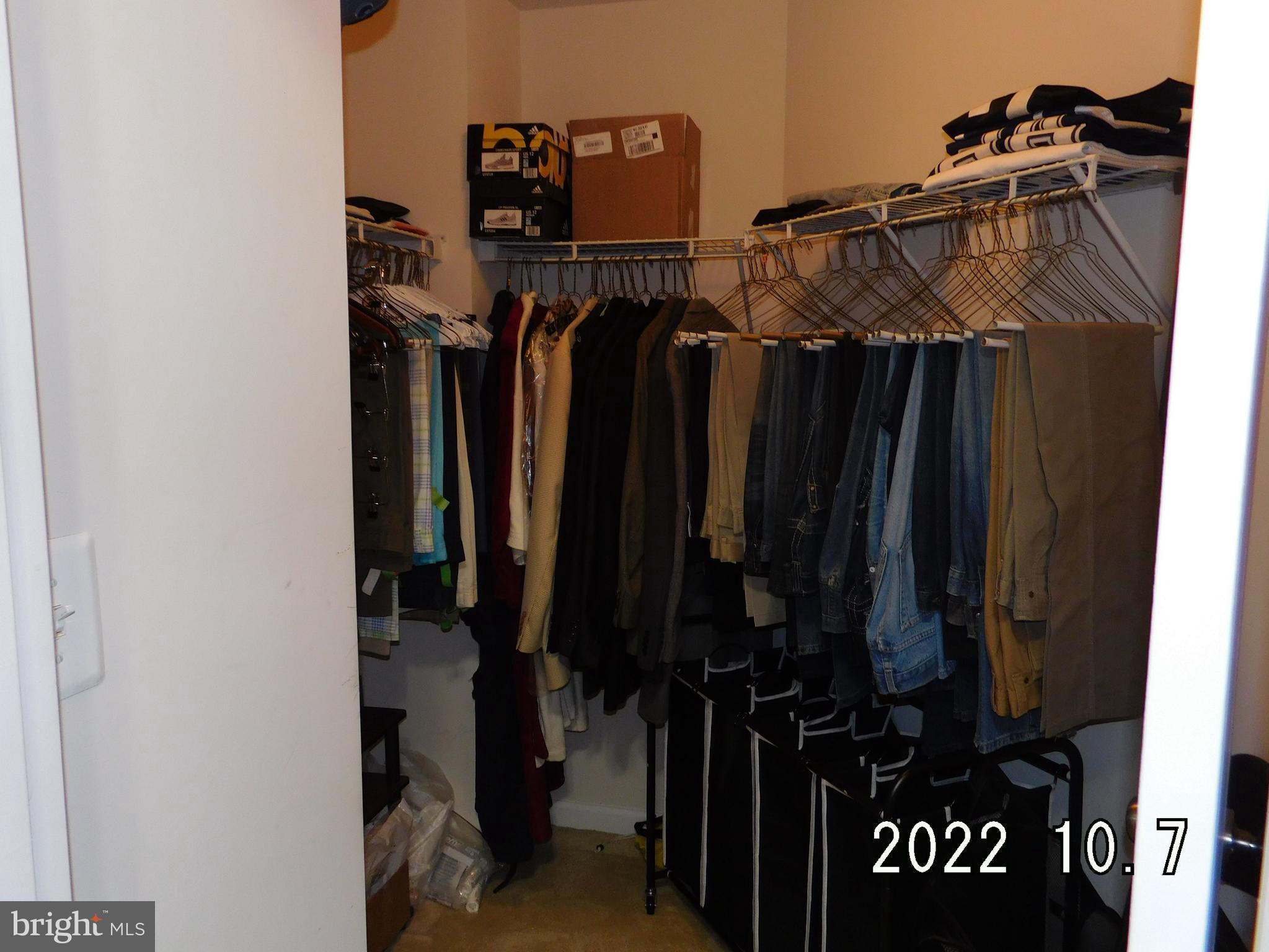 HILLANTRAE-PLAT 1> - Residential