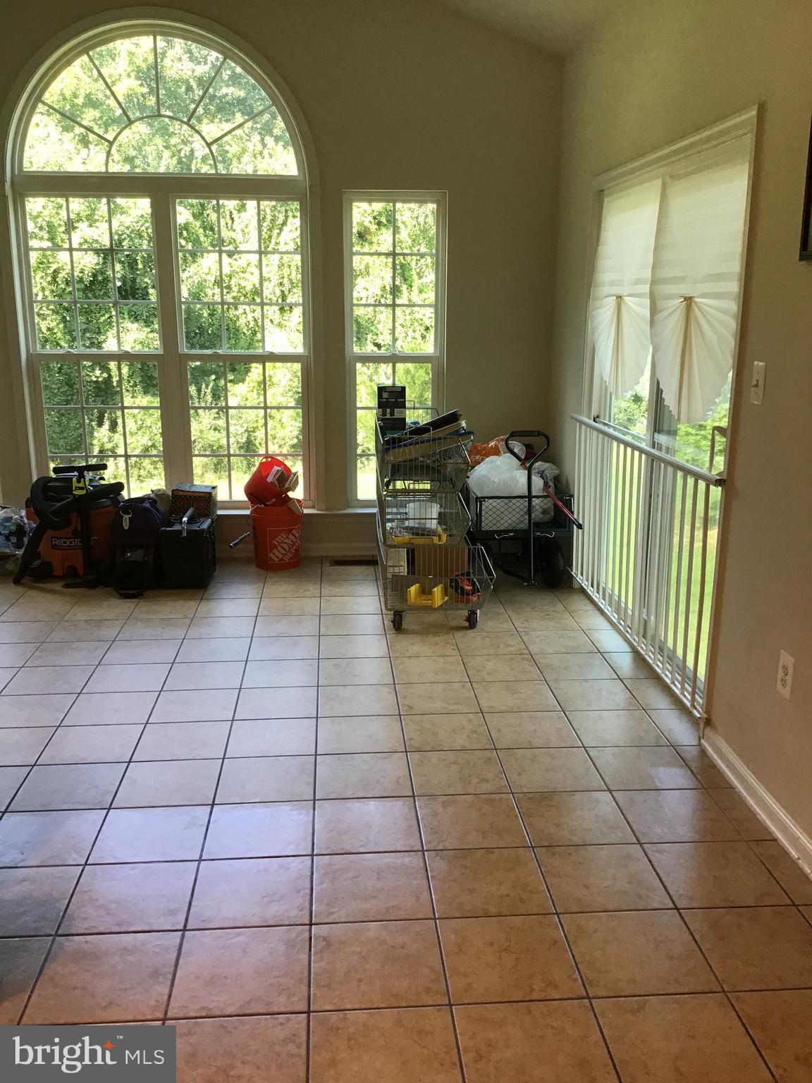 HILLANTRAE-PLAT 1> - Residential