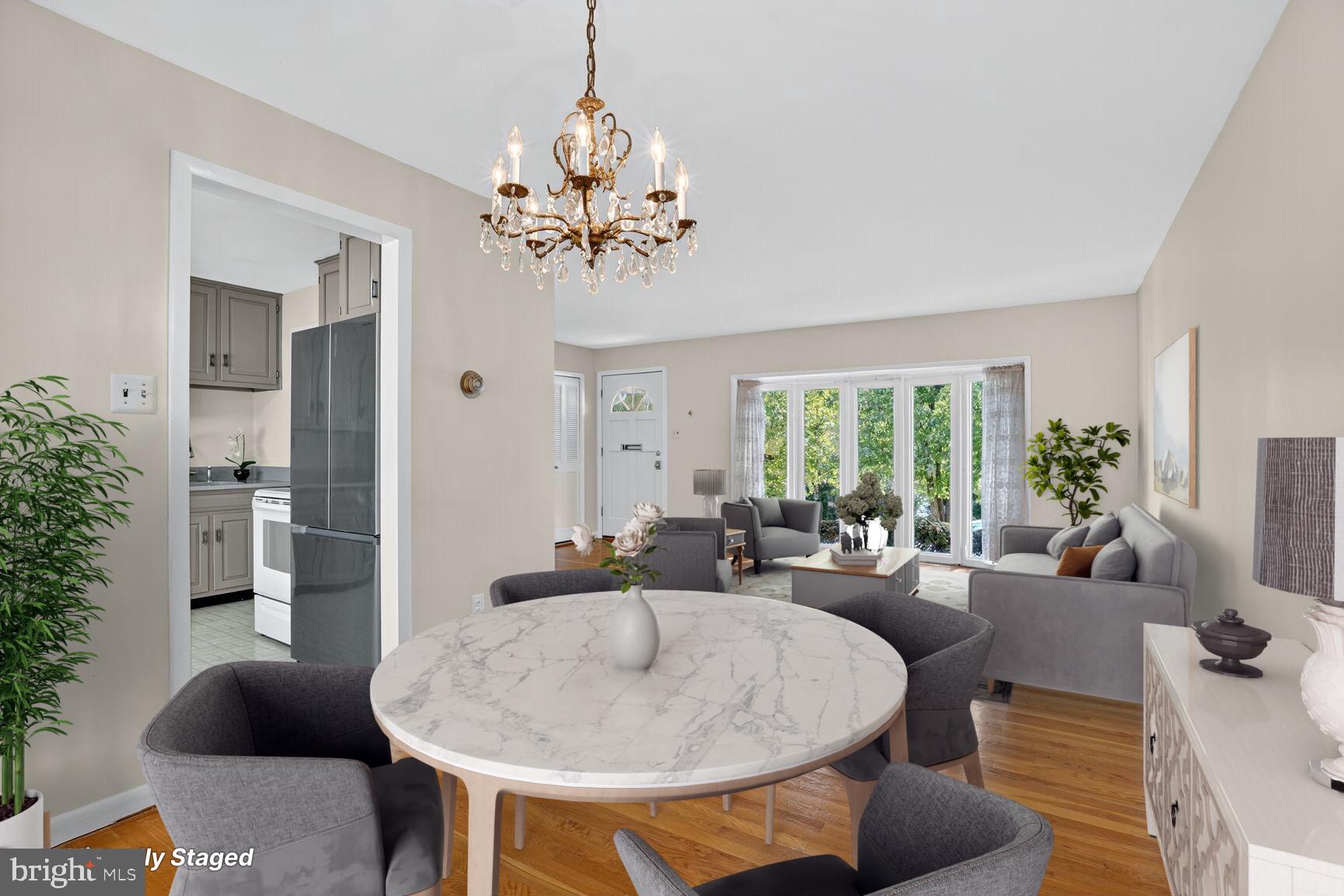 6120 SQUIRE LANE