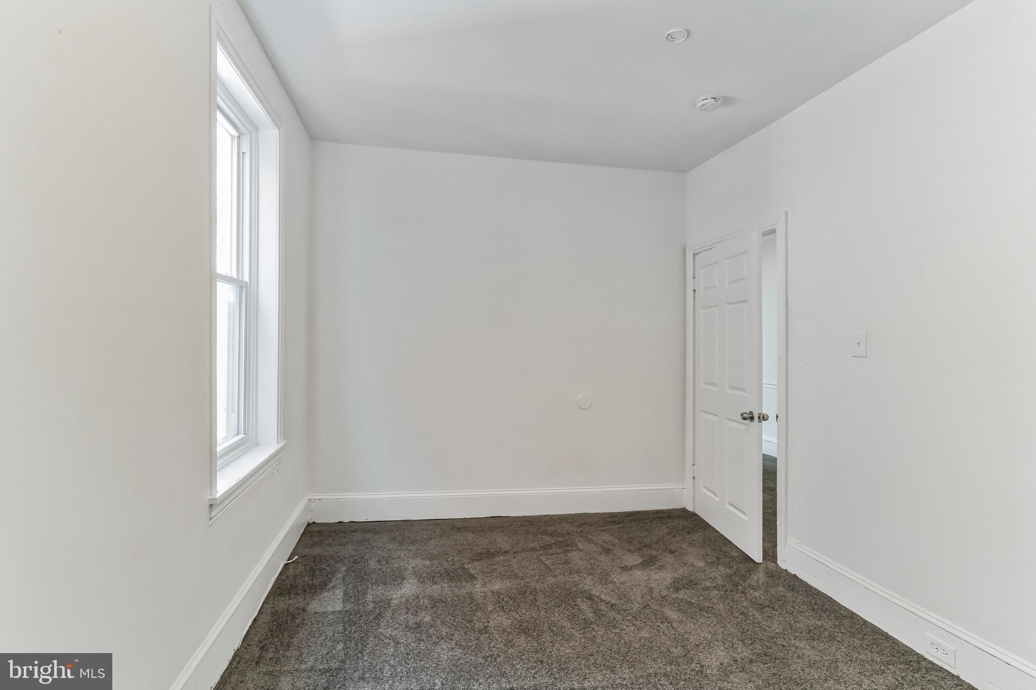 NORRISTOWN - Residential