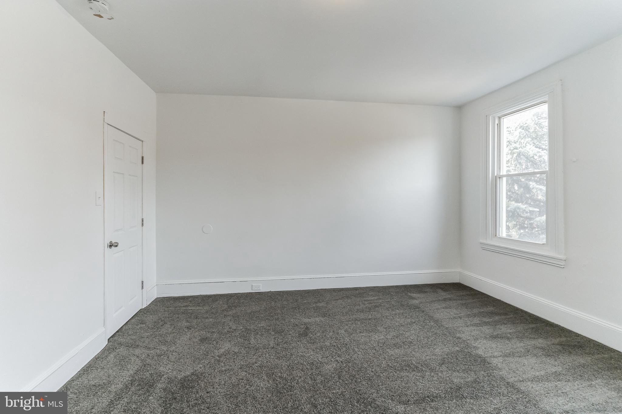 NORRISTOWN - Residential