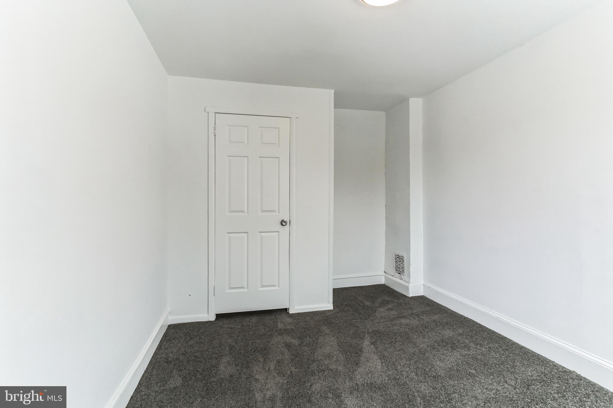 NORRISTOWN - Residential