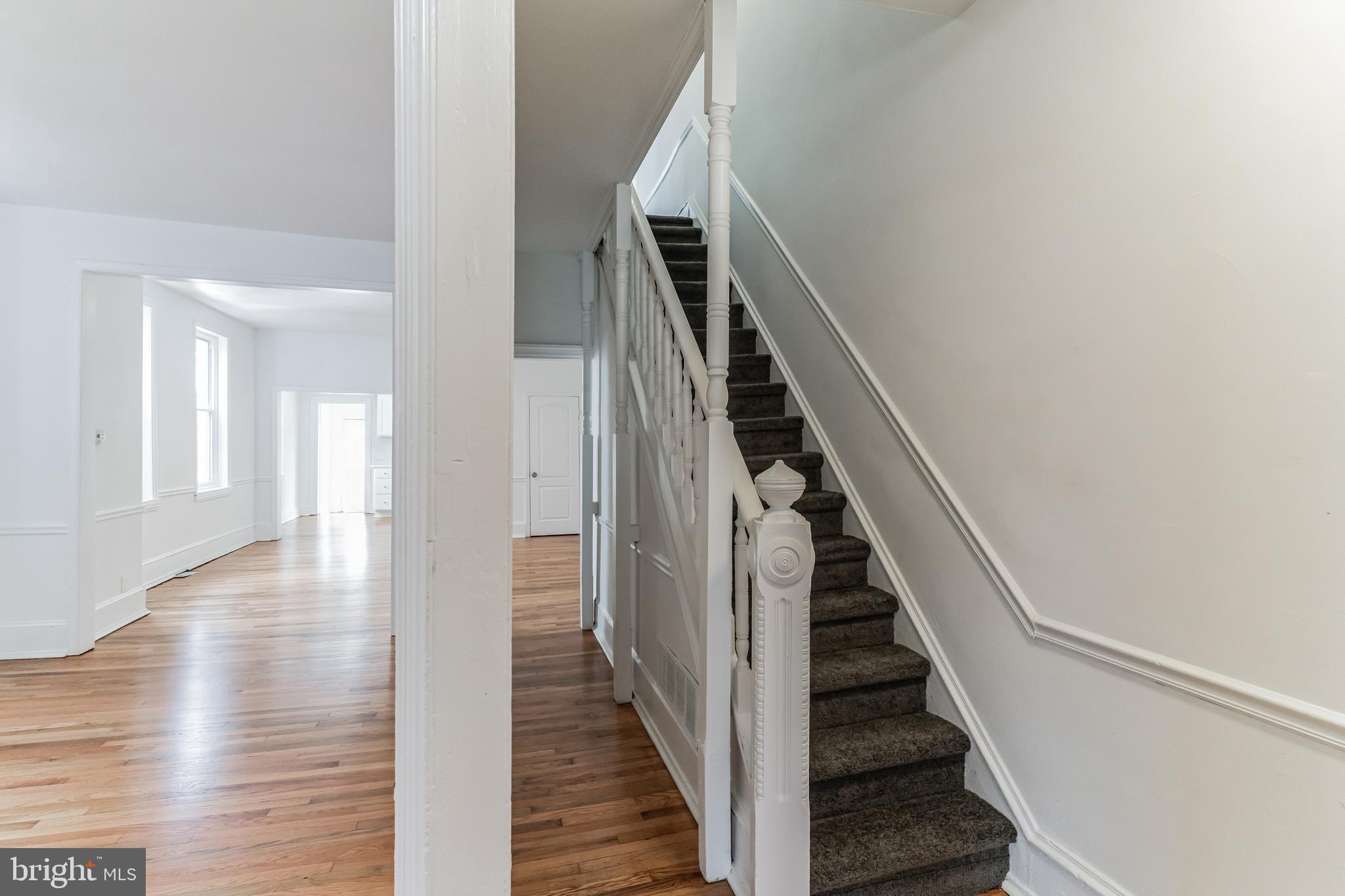 NORRISTOWN - Residential