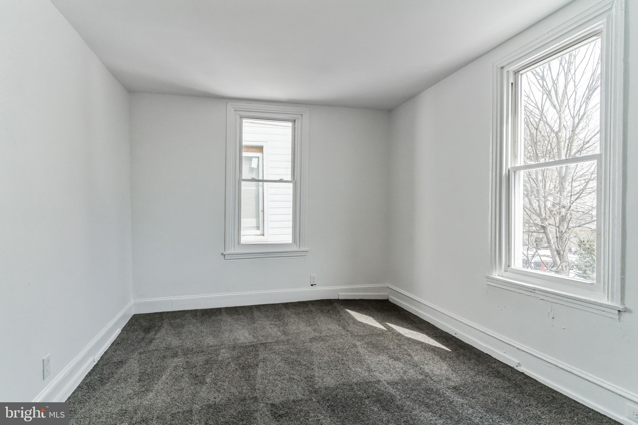 NORRISTOWN - Residential