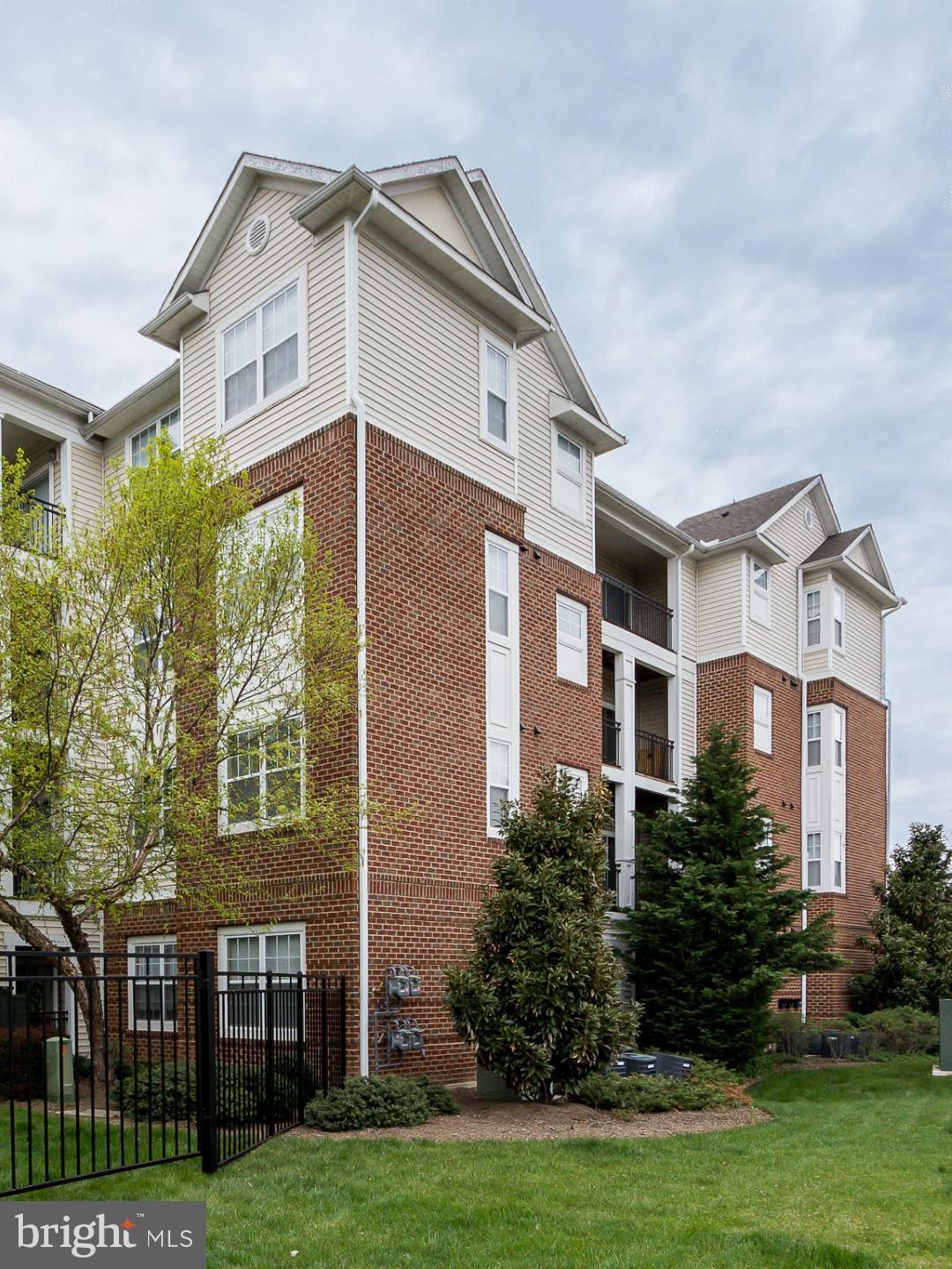 BRYSON AT WOODLAND PARK - Residential Lease