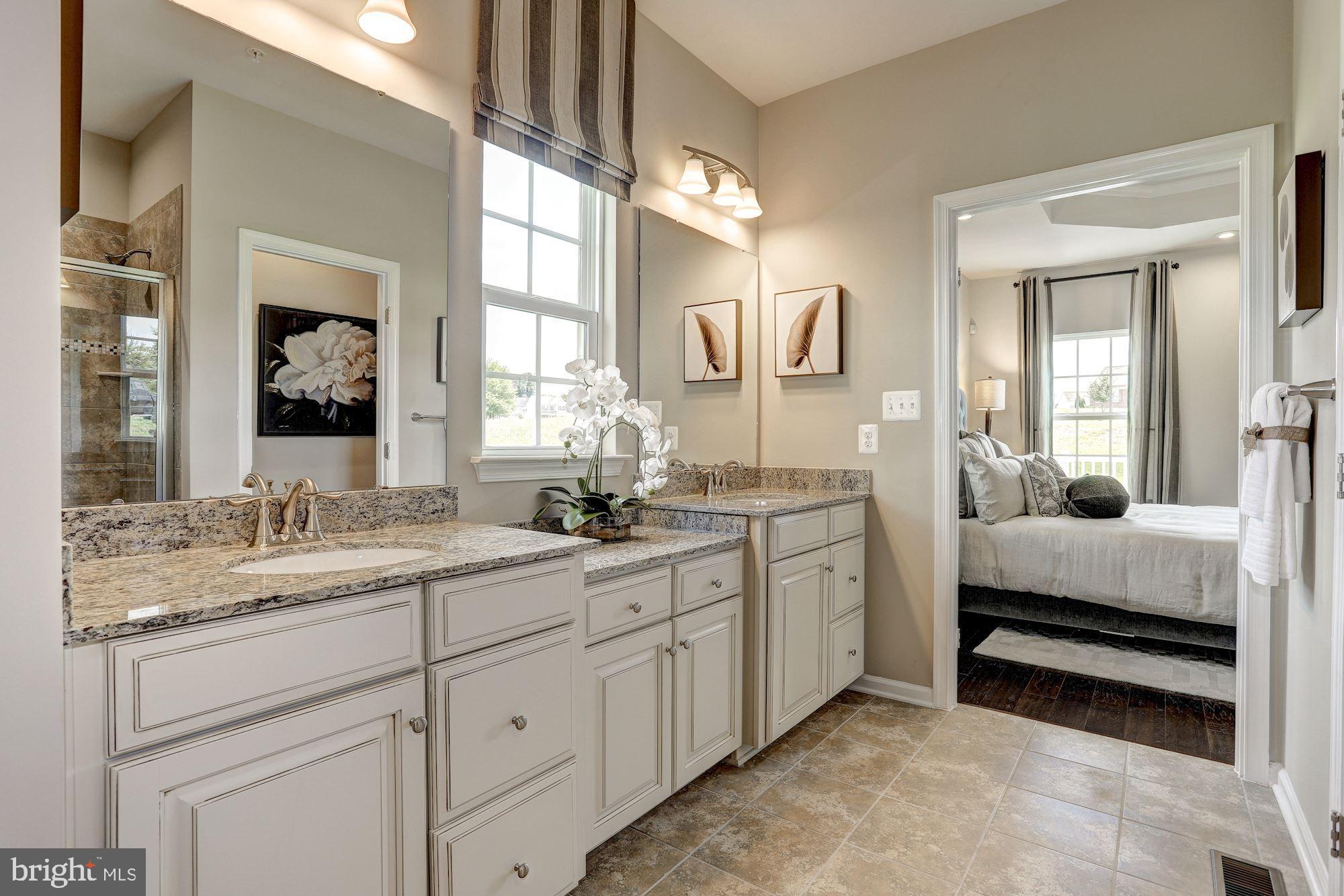 URBANA VILLAS - Residential