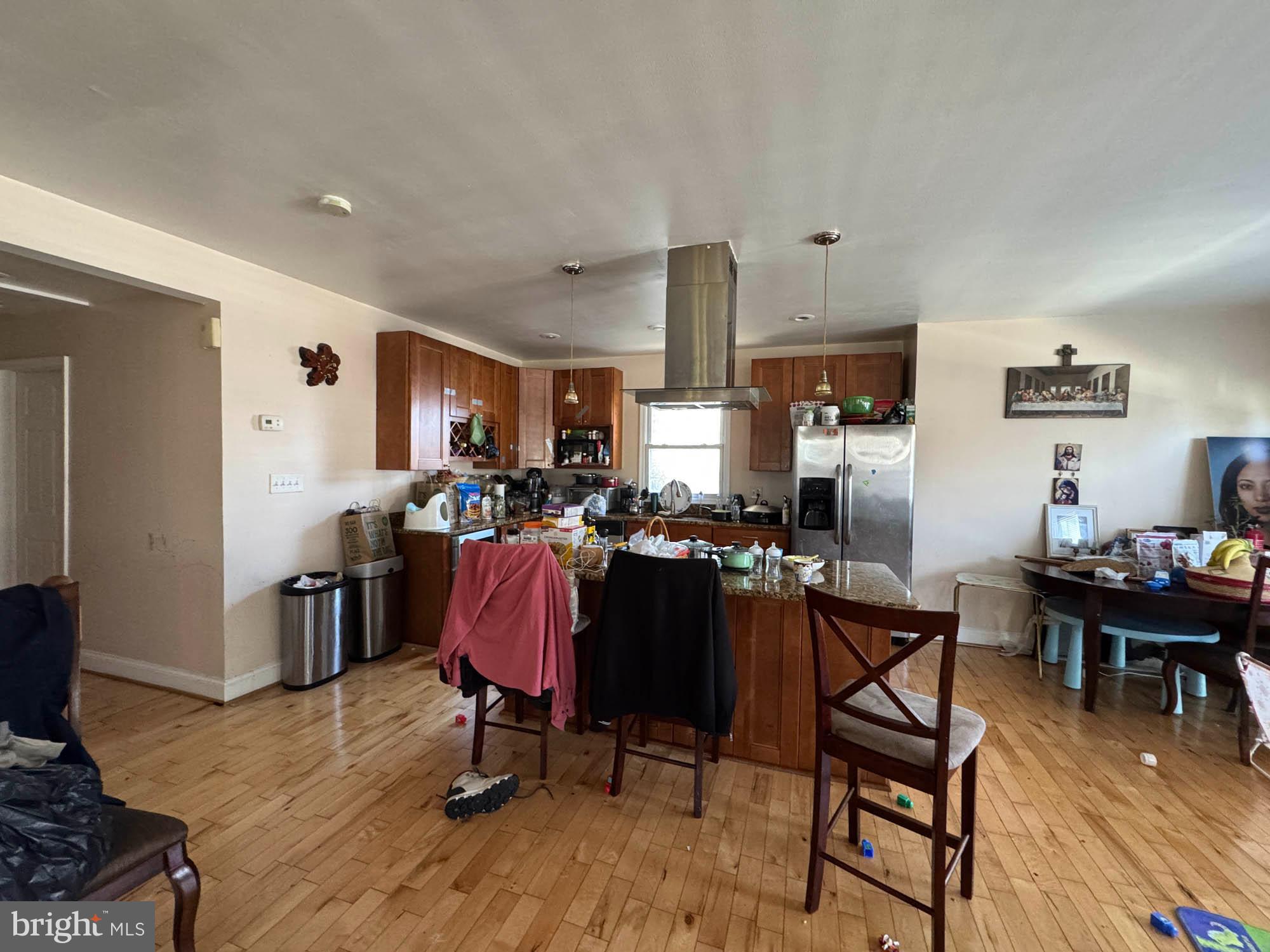 NEW CARROLLTON - Residential