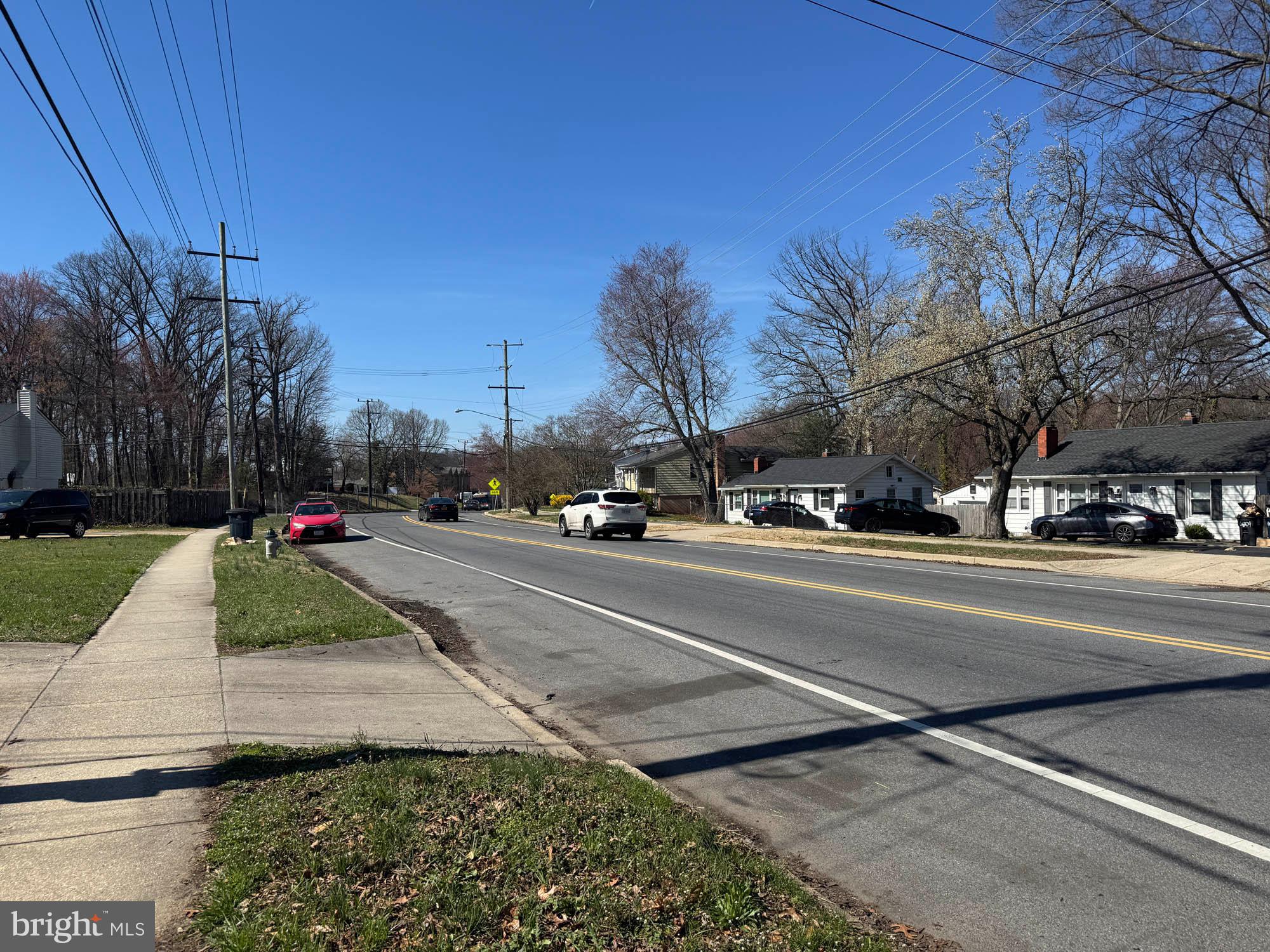 NEW CARROLLTON - Residential