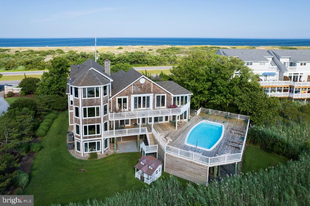 MAISONS SUR-MER - Residential