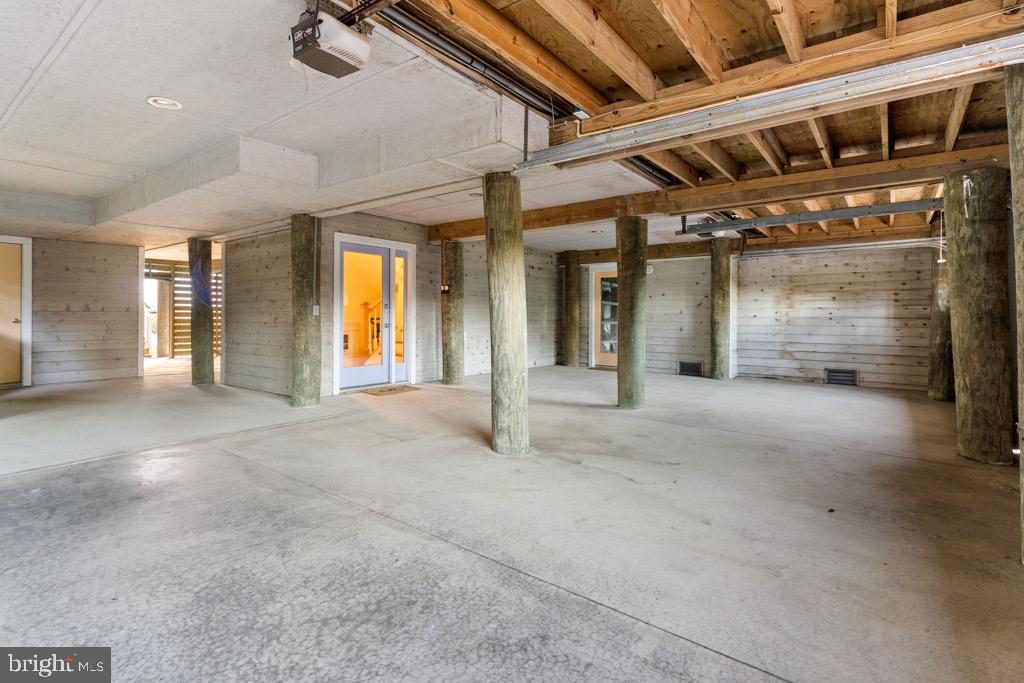 MAISONS SUR-MER - Residential