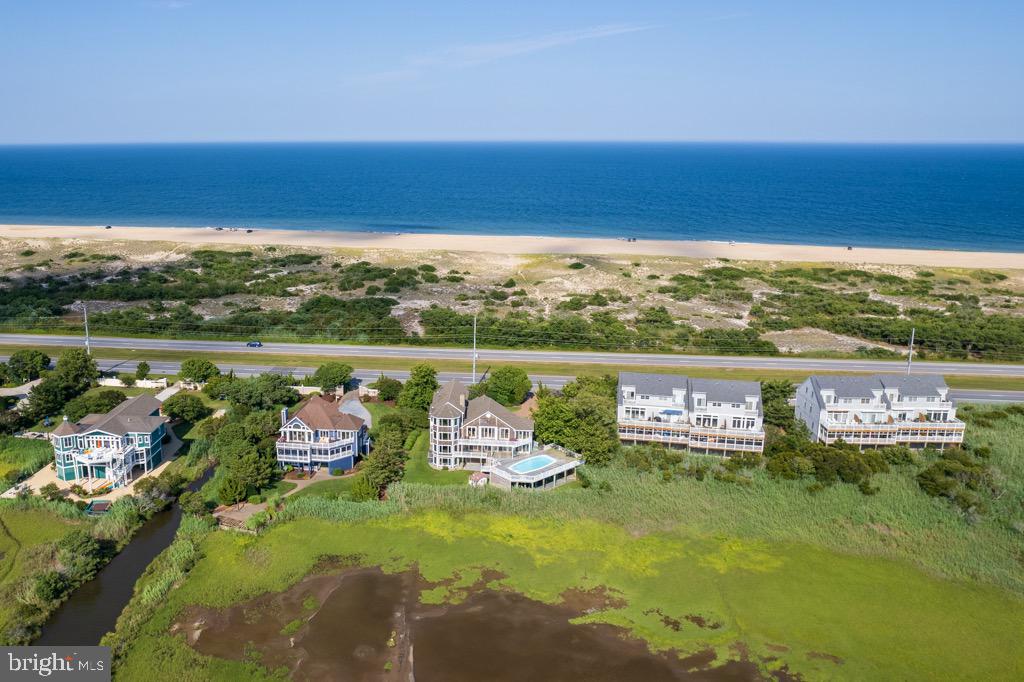 MAISONS SUR-MER - Residential