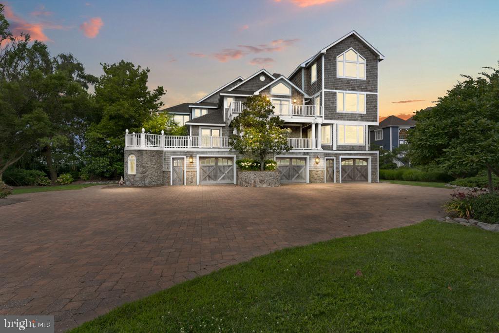 MAISONS SUR-MER - Residential