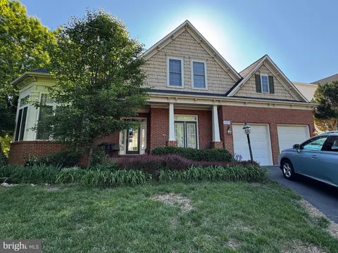 4925 Cahoon Court, Fairfax, VA MLS: VAFX2310626