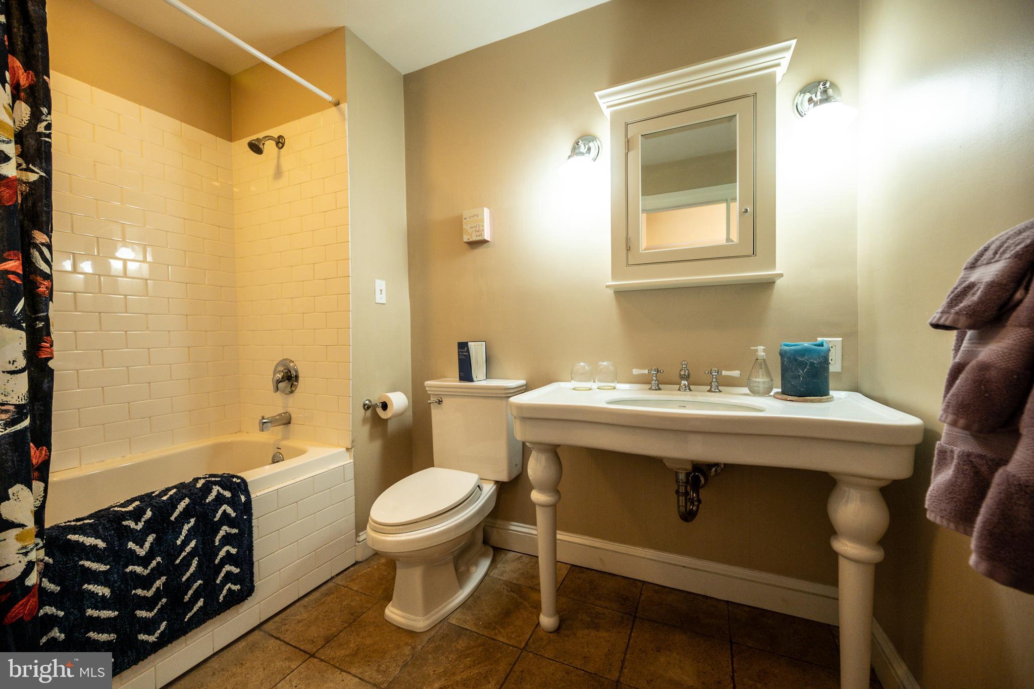 UPPER FELLS POINT - Residential