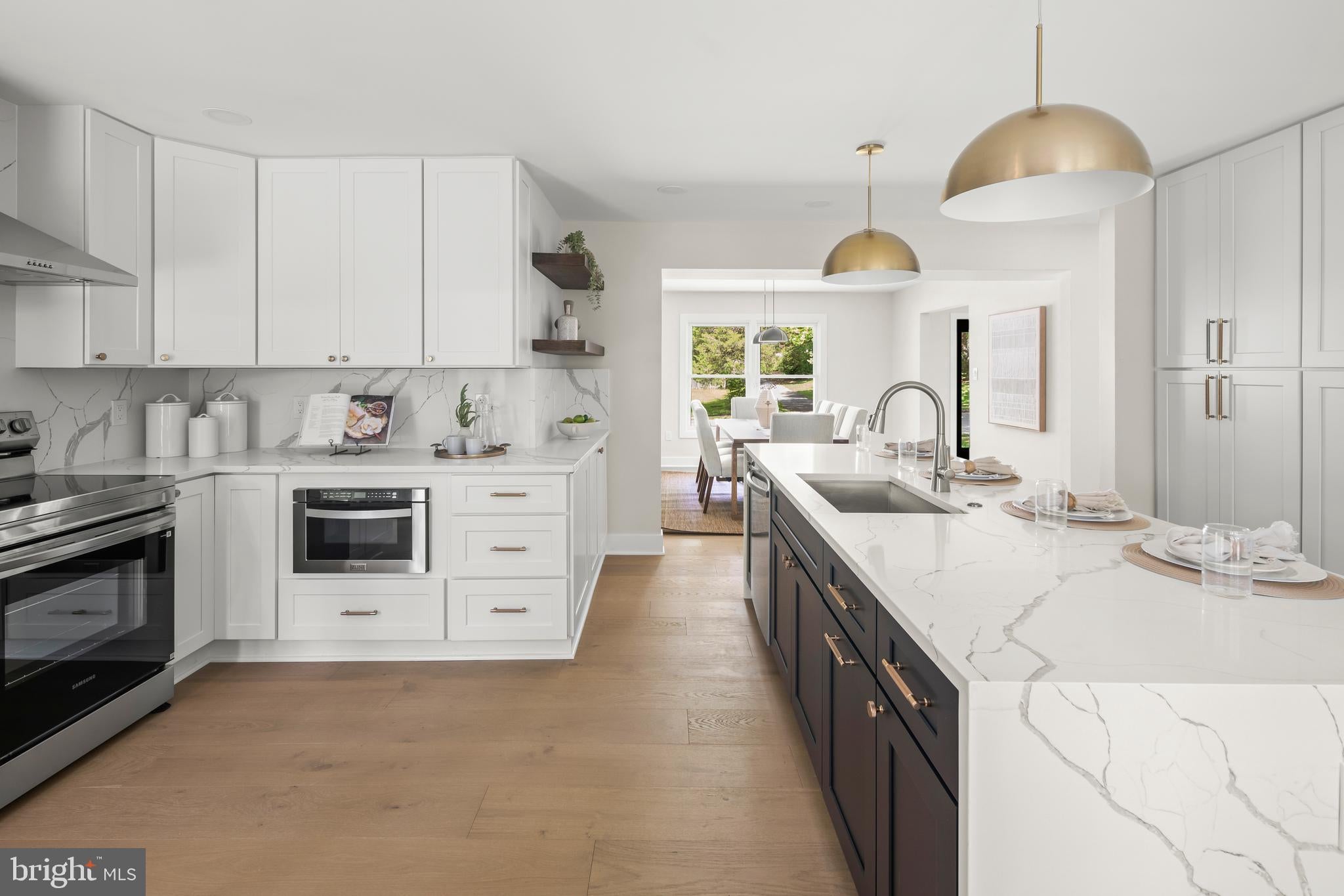 9137 ROCKEFELLER LANE