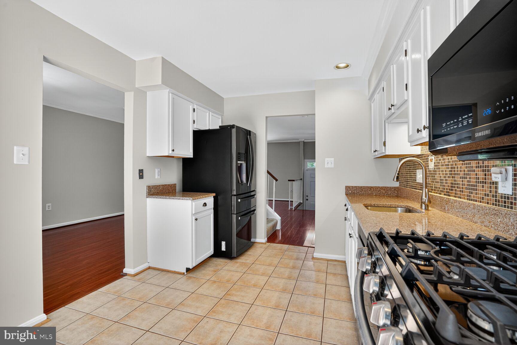 FAIR RIDGE - Residential Lease