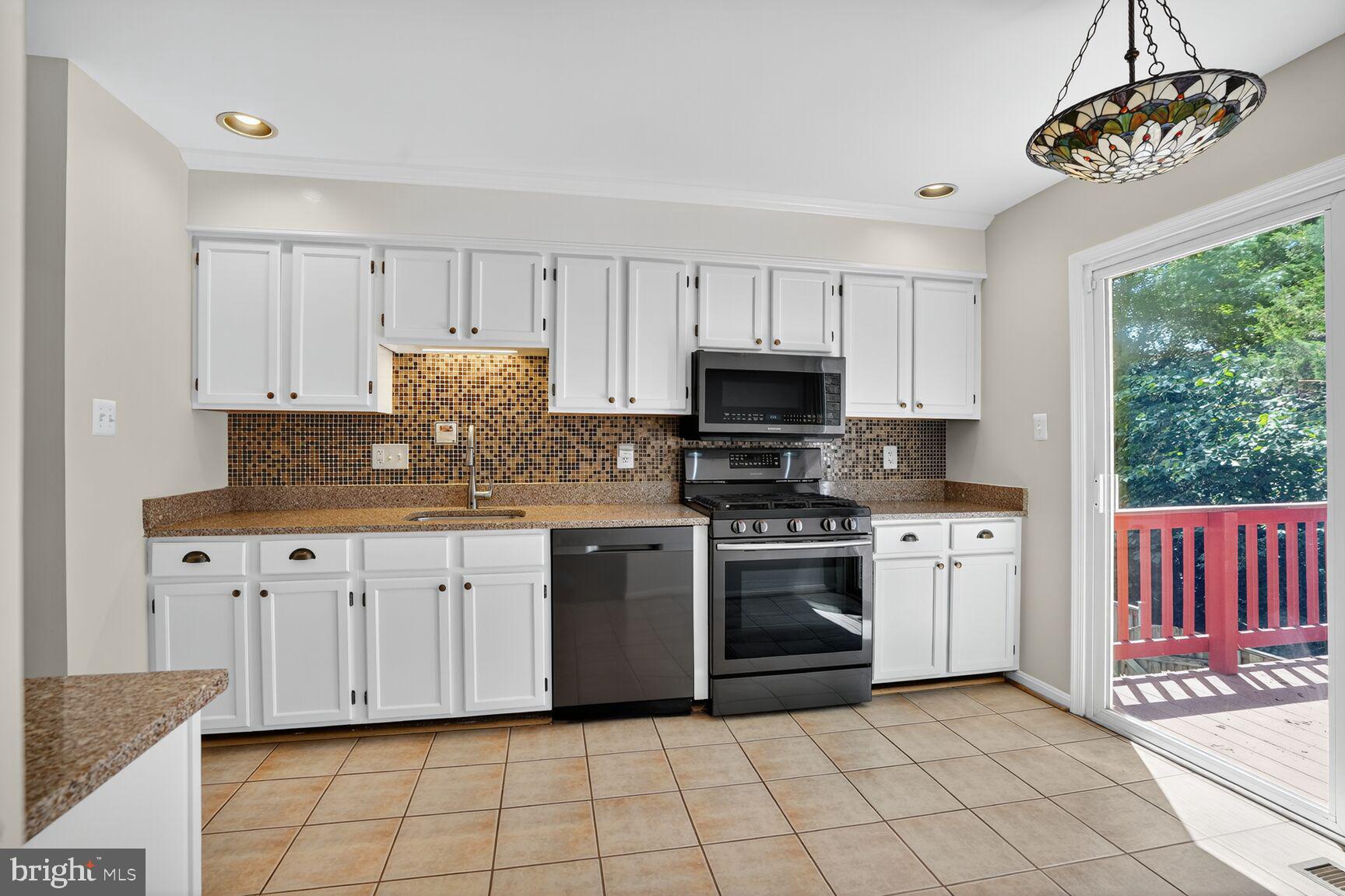 FAIR RIDGE - Residential Lease