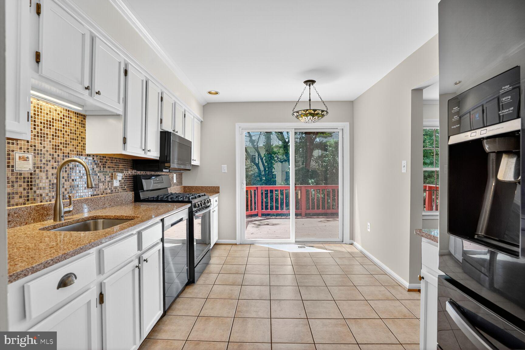 FAIR RIDGE - Residential Lease