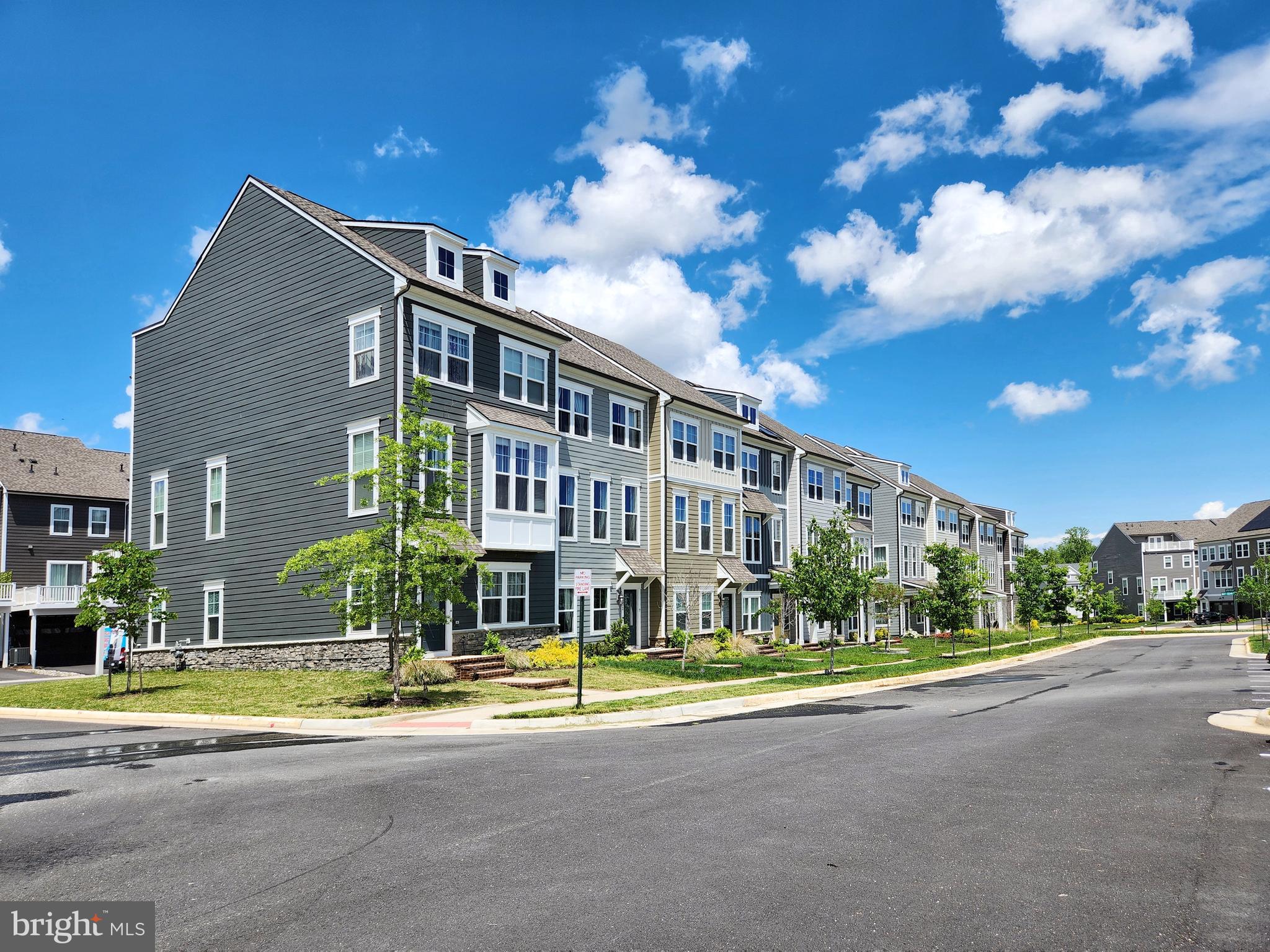 POTOMAC SHORES - Residential Lease