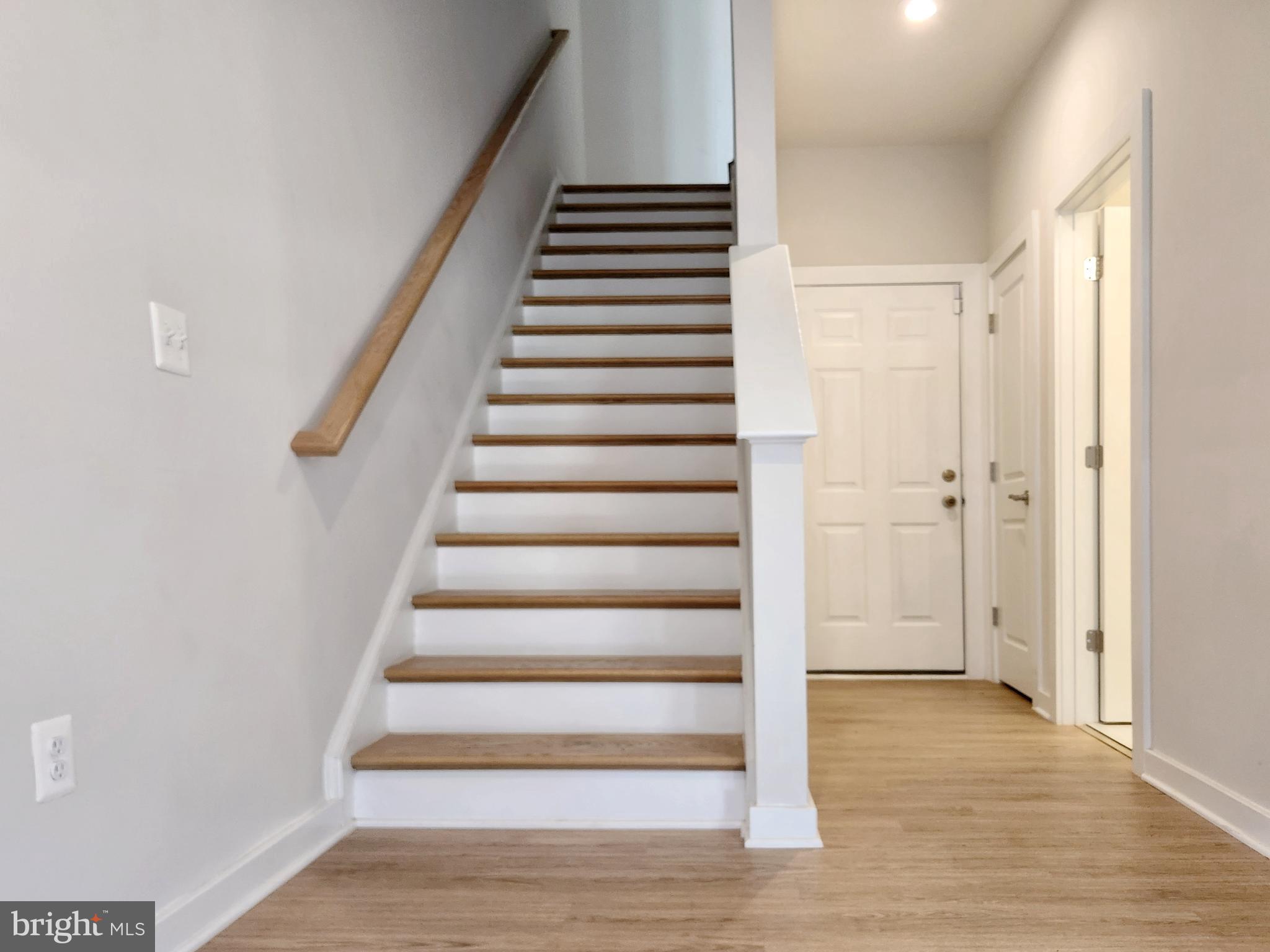 POTOMAC SHORES - Residential Lease