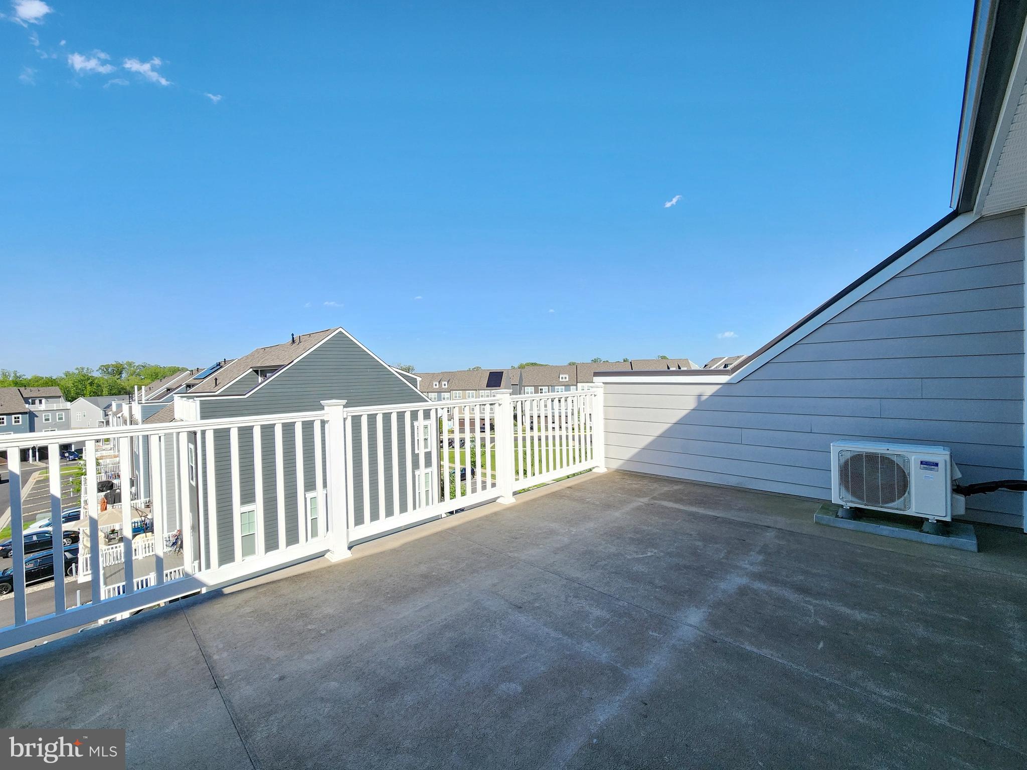 POTOMAC SHORES - Residential Lease