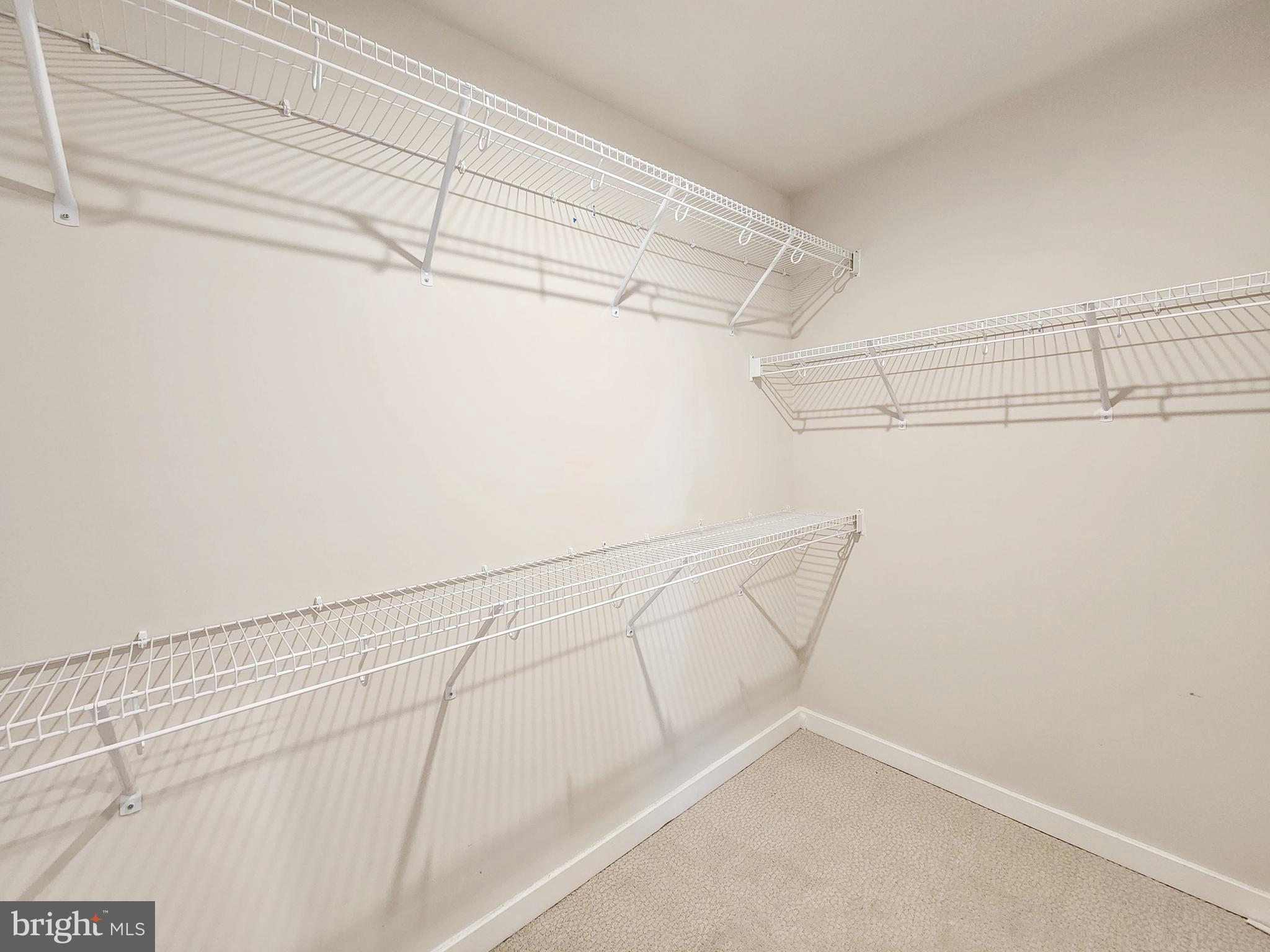 POTOMAC SHORES - Residential Lease