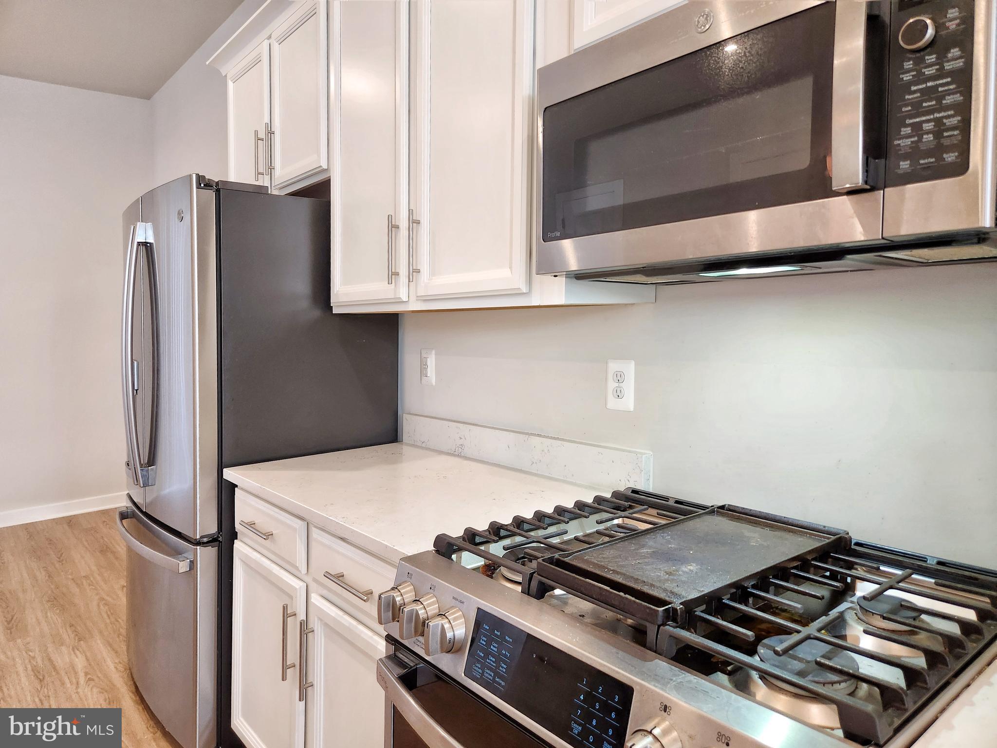 POTOMAC SHORES - Residential Lease