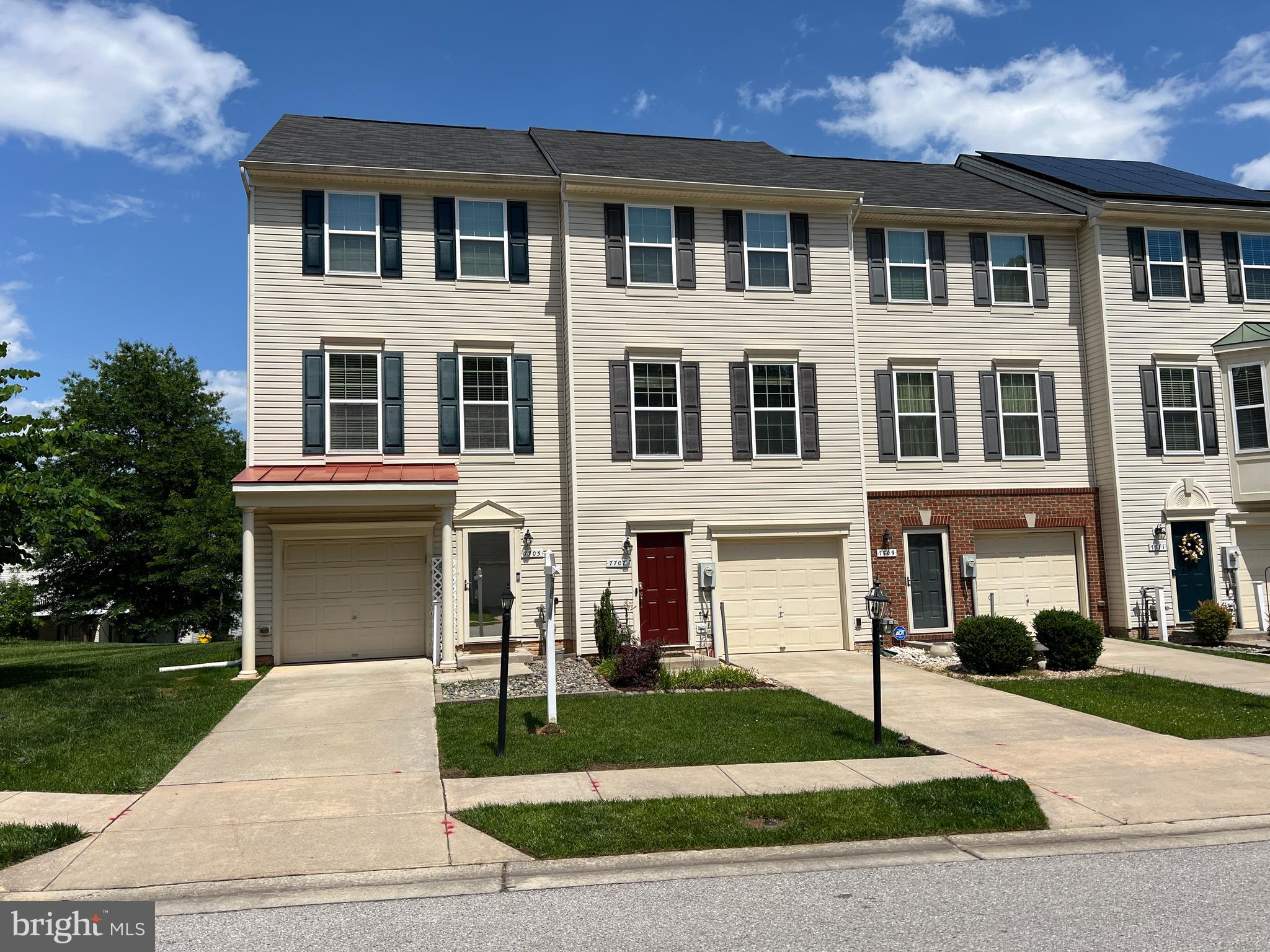 TANYARD SPRINGS - Residential