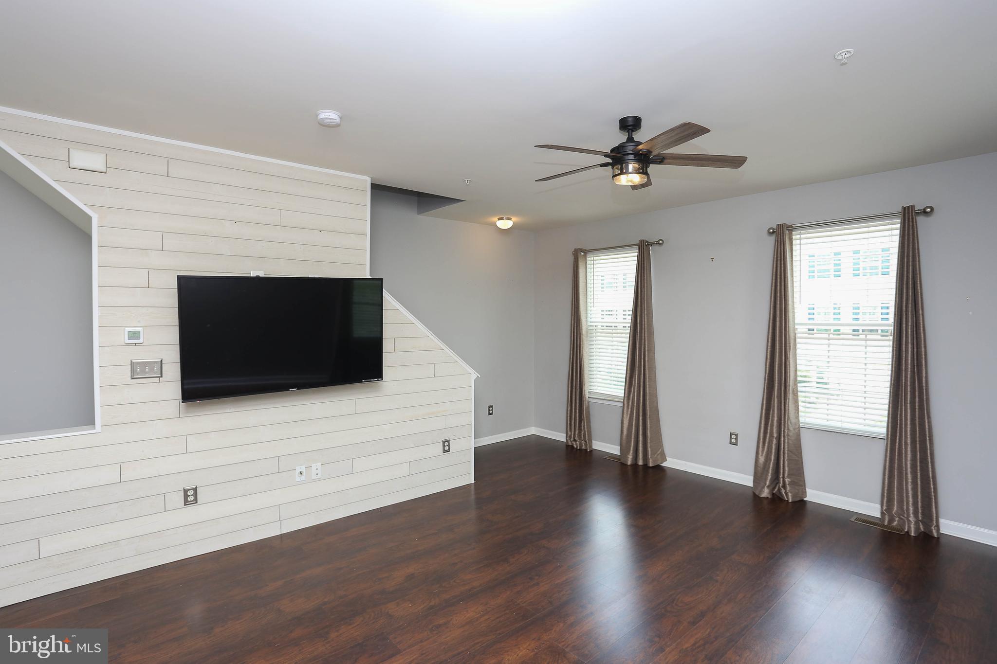 TANYARD SPRINGS - Residential