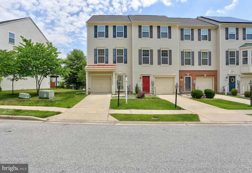 BEST AND FINAL OFFER DEADLINE ---  June  19, 2024 @ 5pm.   Beautiful, well maintained  2 bed, 2.5 bath end unit with kitchen updates, wall feature, vinyl plank flooring, newer carpet and a deck off of the kitchen!  Primary bedroom with full bath***owner can enjoy an ensuite with a walk in closet.  2nd full bathroom is on the upper level in the hallway next to the 2nd bedroom.  On the 2nd level , enjoy the main living space with a modern kitchen*** white cabinets, stainless steel appliances, backsplash and granite countertops***the seller added additional built in cabinets that match for extra counter space and storage.  There's still room for a table and it has an island that matches.  Lots of natural light from front, back and side windows.  On the main level you enter through the foyer or the garage door*** 1/2 bathroom and Laundry/storage area with a walk out to the back yard.   This end unit has plenty of room outside and new owner can put up a fence for even more privacy.   Don't let this townhome in the highly sought after Tanyard Springs Community get away.   Don't forget to take a stroll around the neighborhood to check out the awesome amenities***Pool***dog/bike/walk trails***picnic areas***tennis***playgrounds***community center with exercise room!