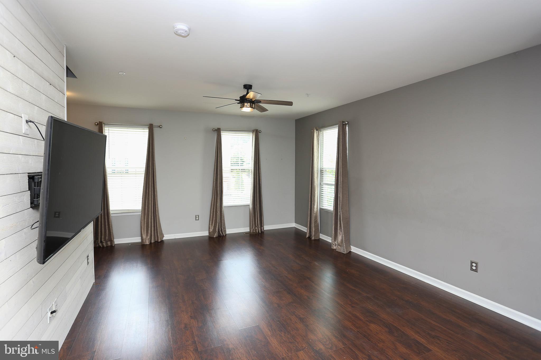 TANYARD SPRINGS - Residential