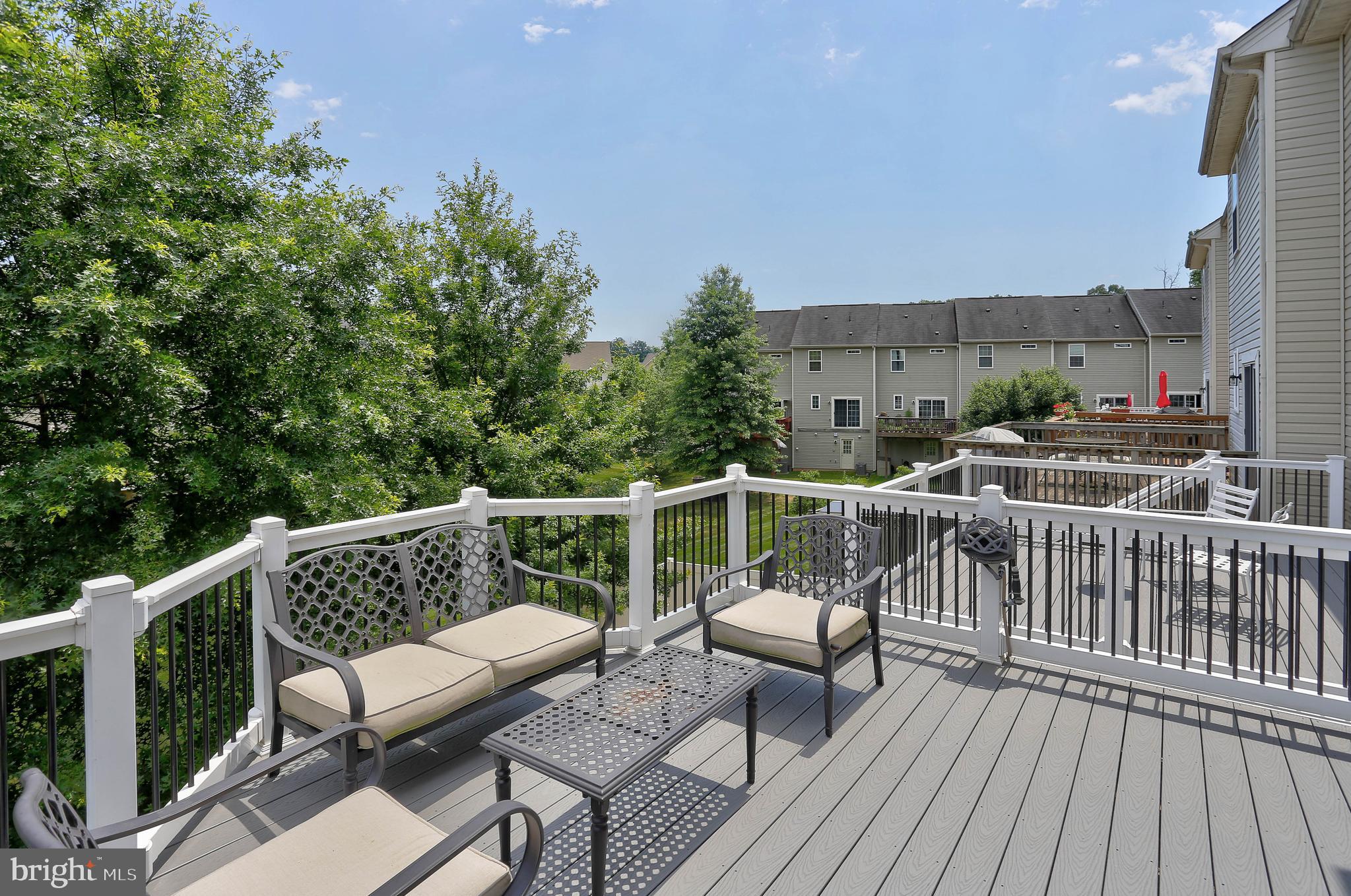 TANYARD SPRINGS - Residential