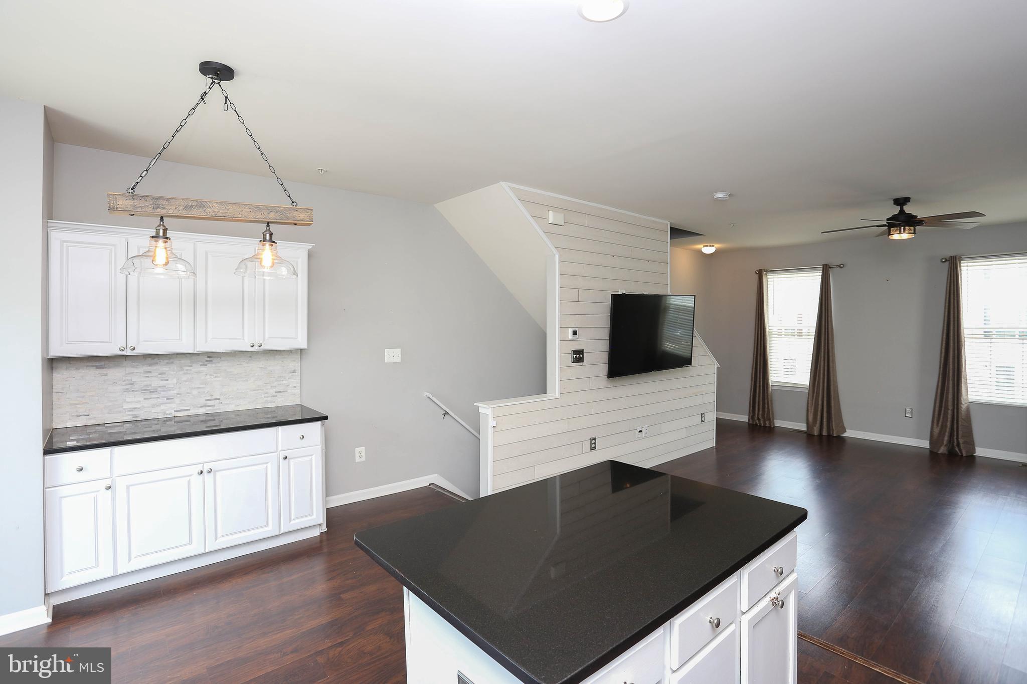 TANYARD SPRINGS - Residential