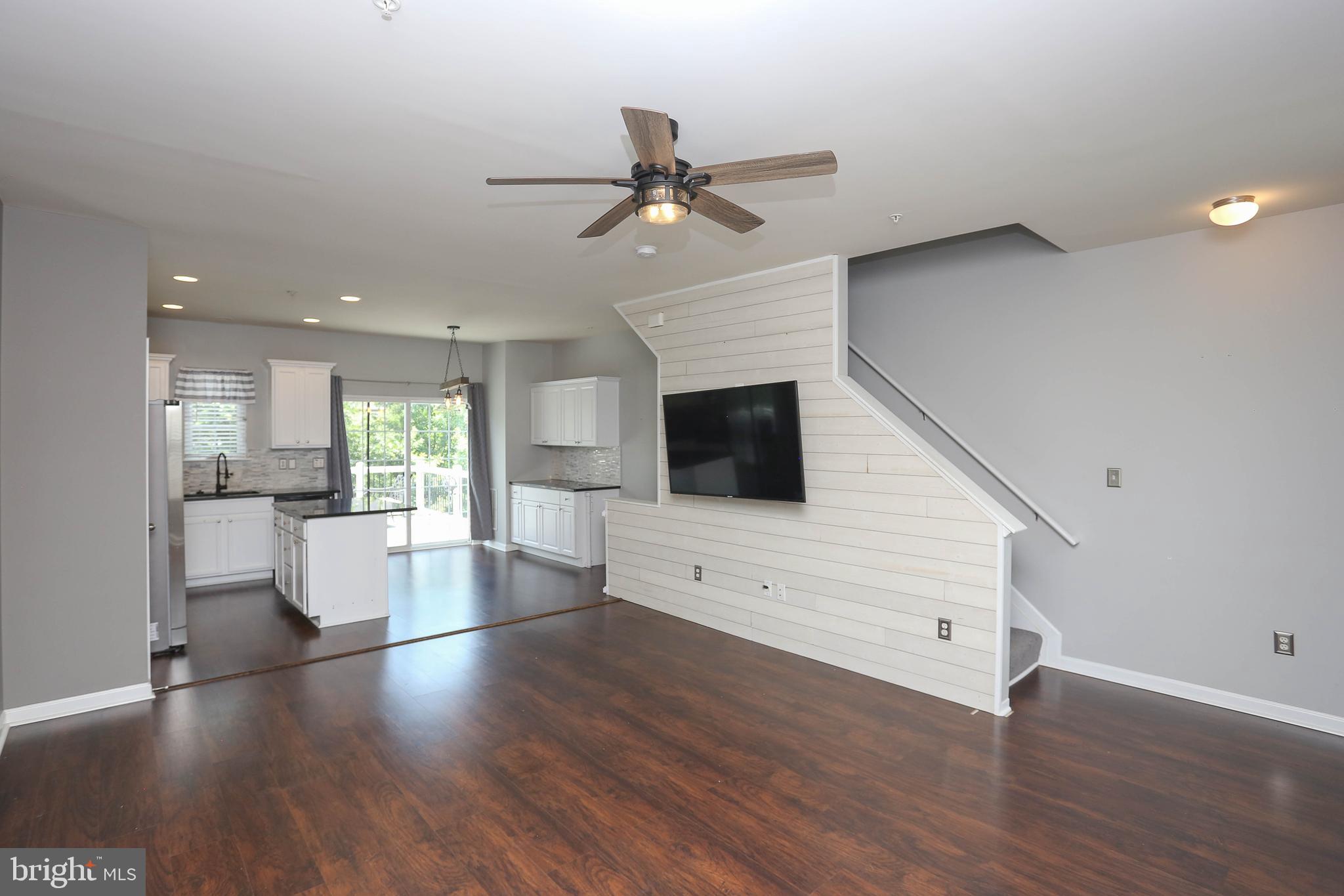 TANYARD SPRINGS - Residential