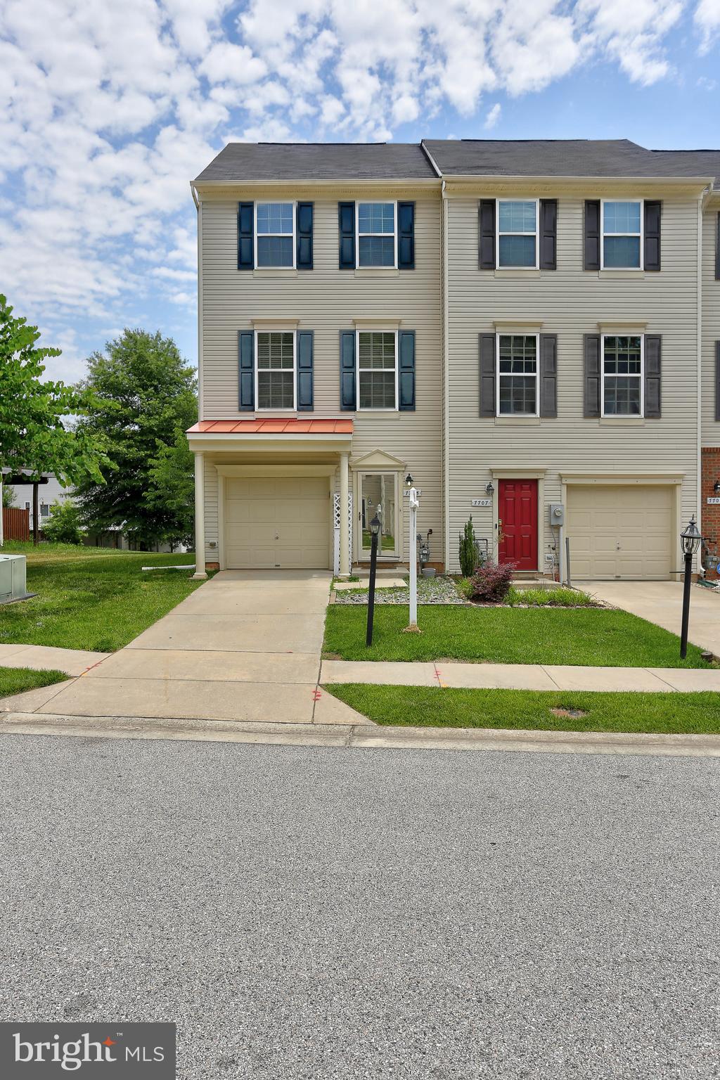 TANYARD SPRINGS - Residential