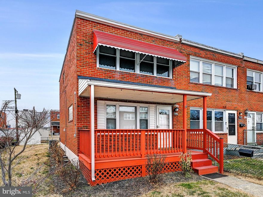 Brand new renovation as of 23'! Walls top to bottom repainted as of January 24'  Carpet has been replaced with luxury vinyl plank  on stairs and upper level as of December 24' This beautiful 3 bedroom end unit townhome is fully turn-key. The spacious living room leads into a tastefully updated kitchen with brand new stainless steel appliances. The utility room off the kitchen has a washer and dryer unit. Upstairs has the primary bedroom as well as second and third bedroom. The updated bathroom contains tiling flooring and tub with new vanity and toilet. The outside yard is spacious on this end of row home with backyard parking pad and large shed. Located conveniently near local shopping, dining, and all major routes. Seller prefers Newcastle Title Company for settlement. Schedule your showing today.