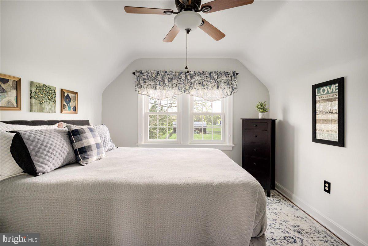 FARMS OF THE RIVER - Residential