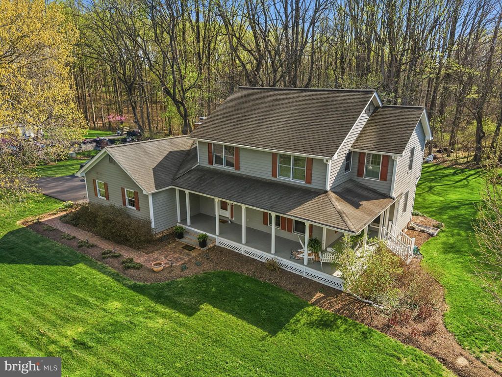 Photo of 17405 Claggett Landing Road, UPPER MARLBORO, MD 20774 (MLS # MDPG2203246)