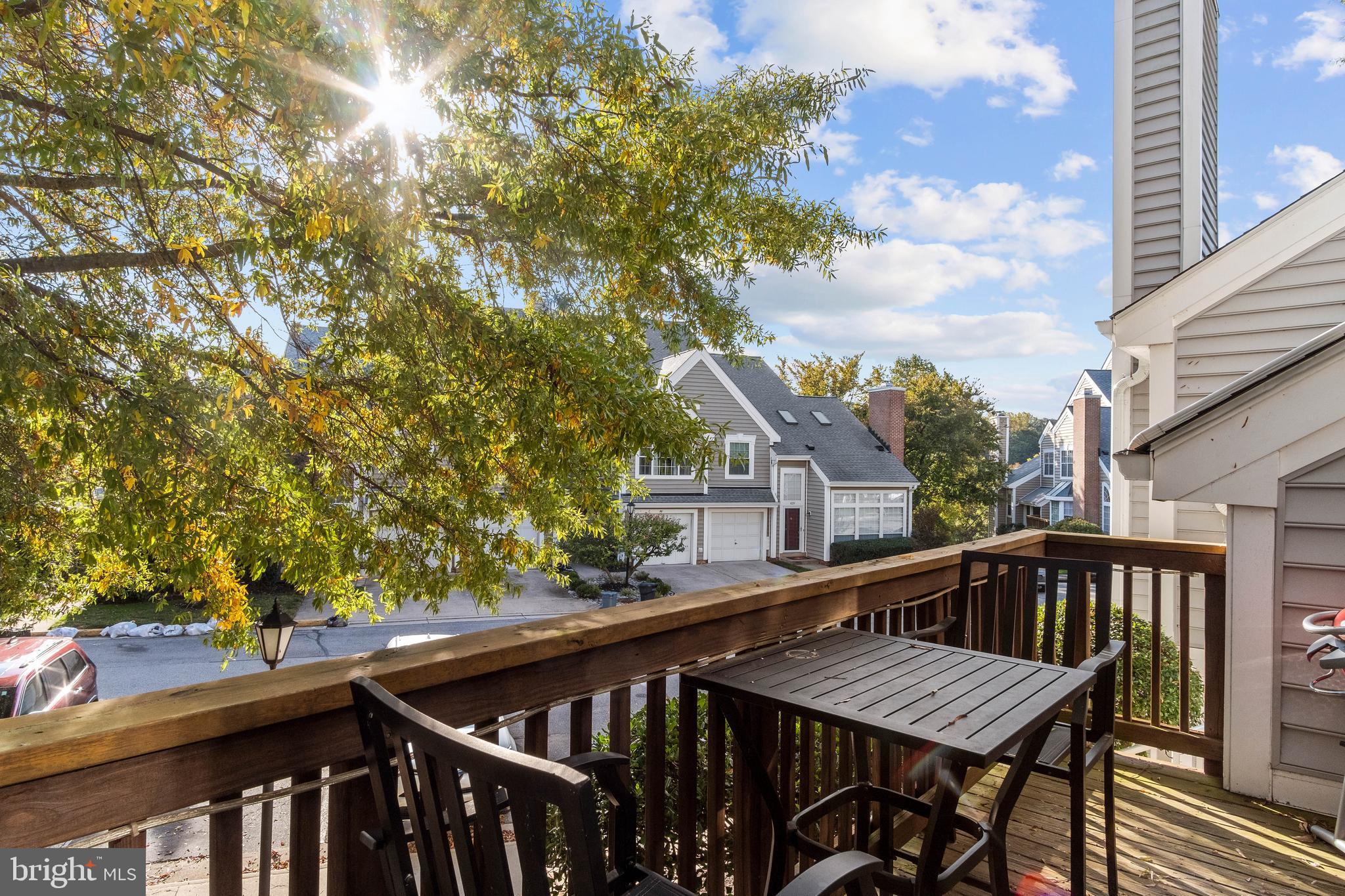 BARRINGTON POINTE CONDOS - Residential