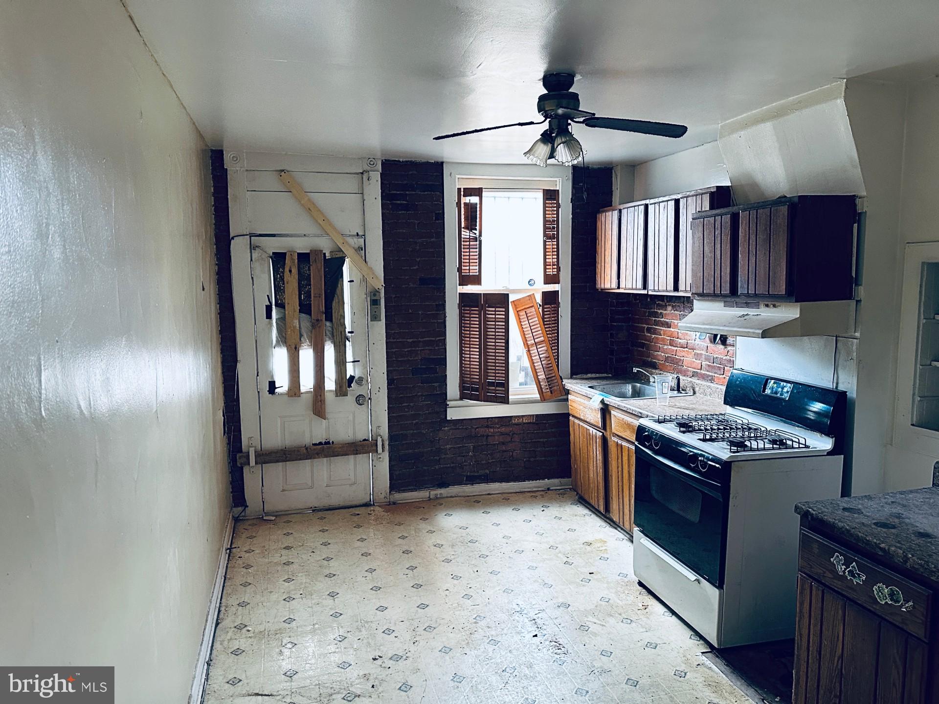 MONDAWMIN - Residential