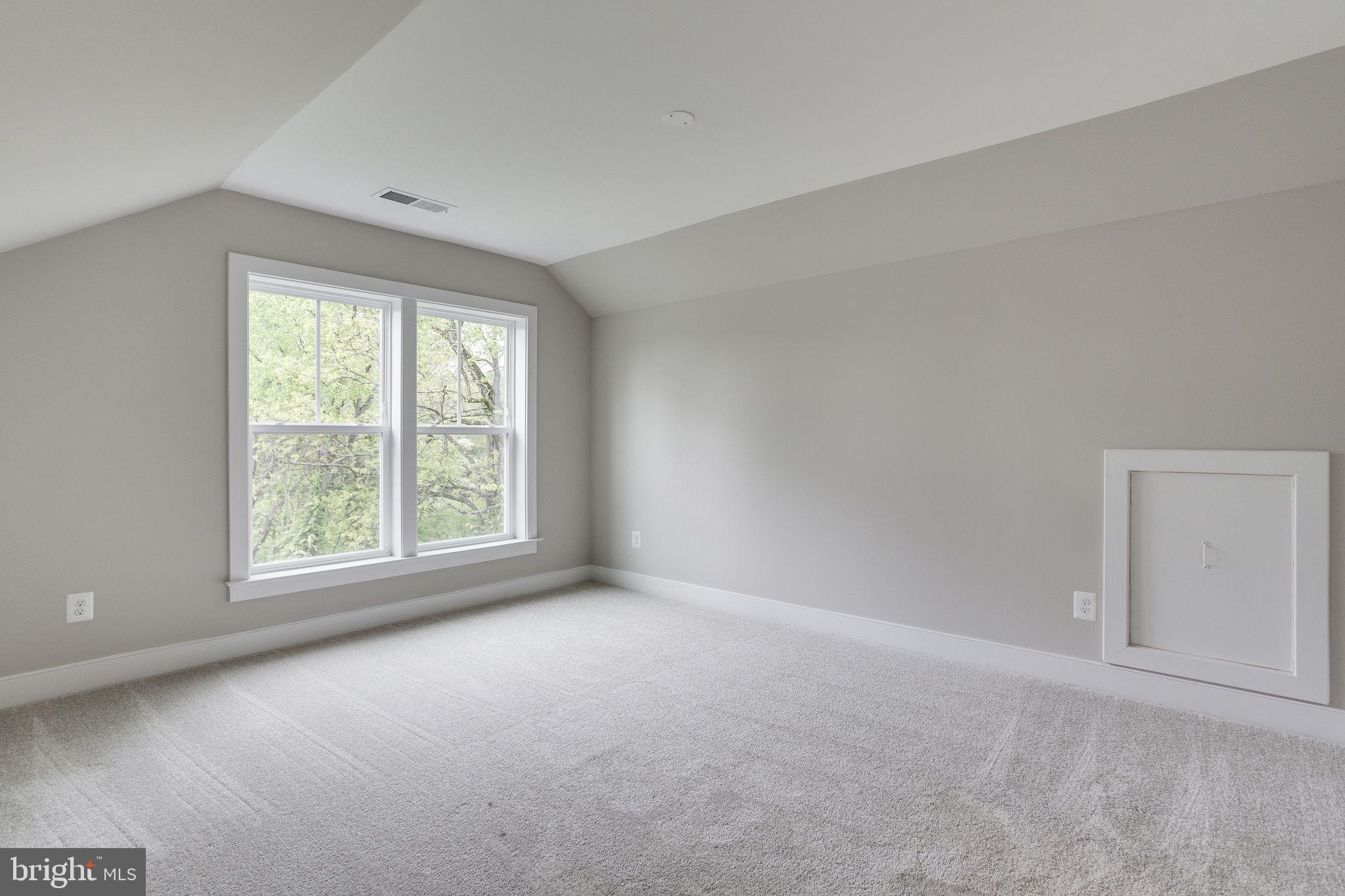 BERKSHIRE - Residential