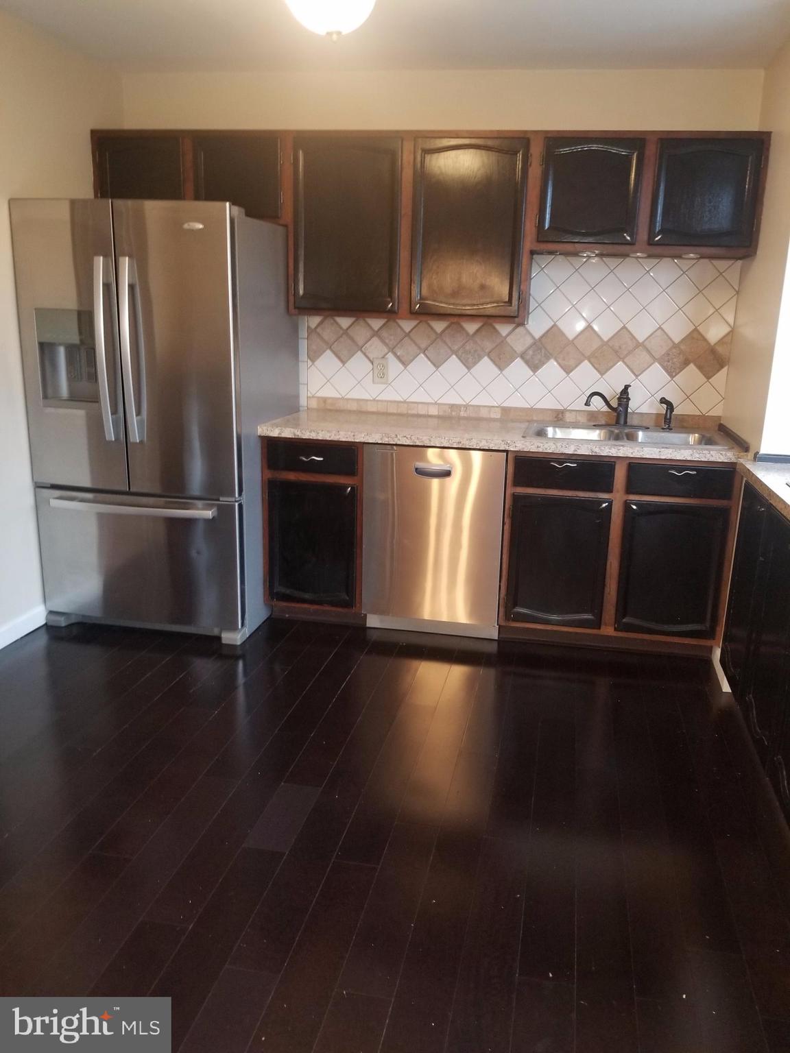 VALLEY GREEN VILLAGE WEST - Residential