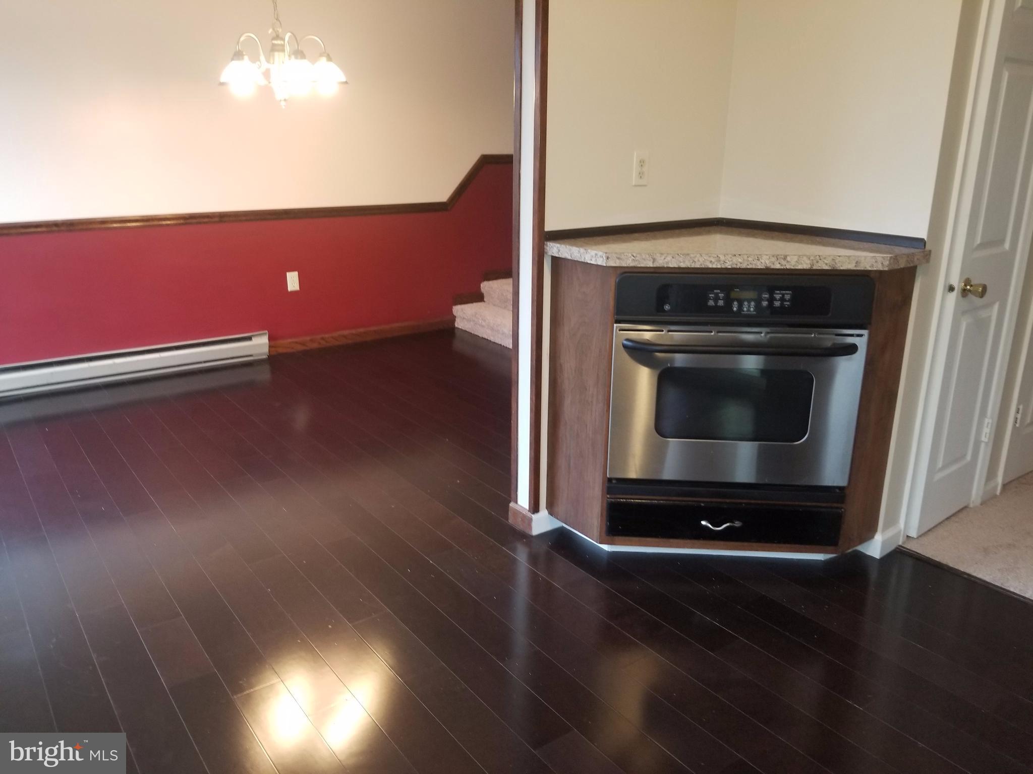 VALLEY GREEN VILLAGE WEST - Residential