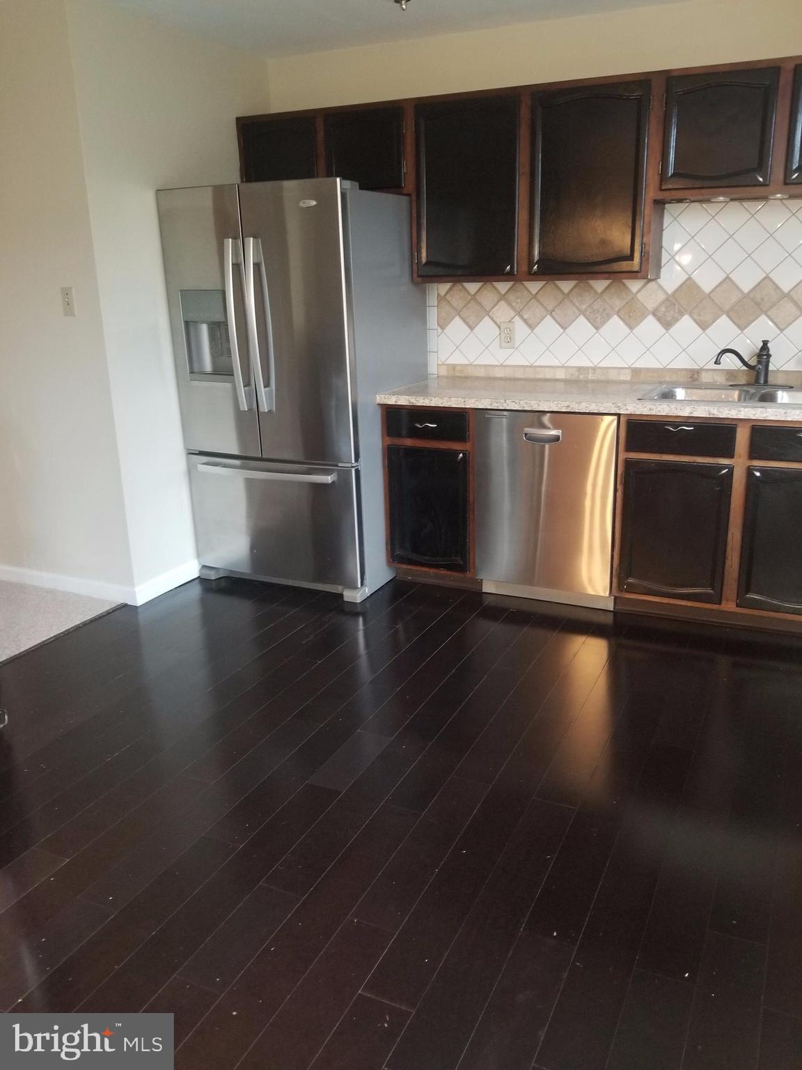 VALLEY GREEN VILLAGE WEST - Residential