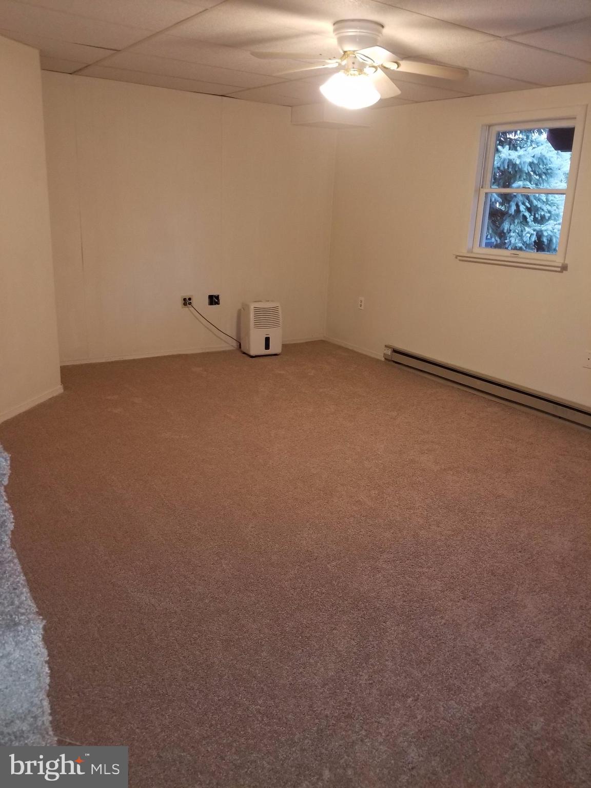 VALLEY GREEN VILLAGE WEST - Residential