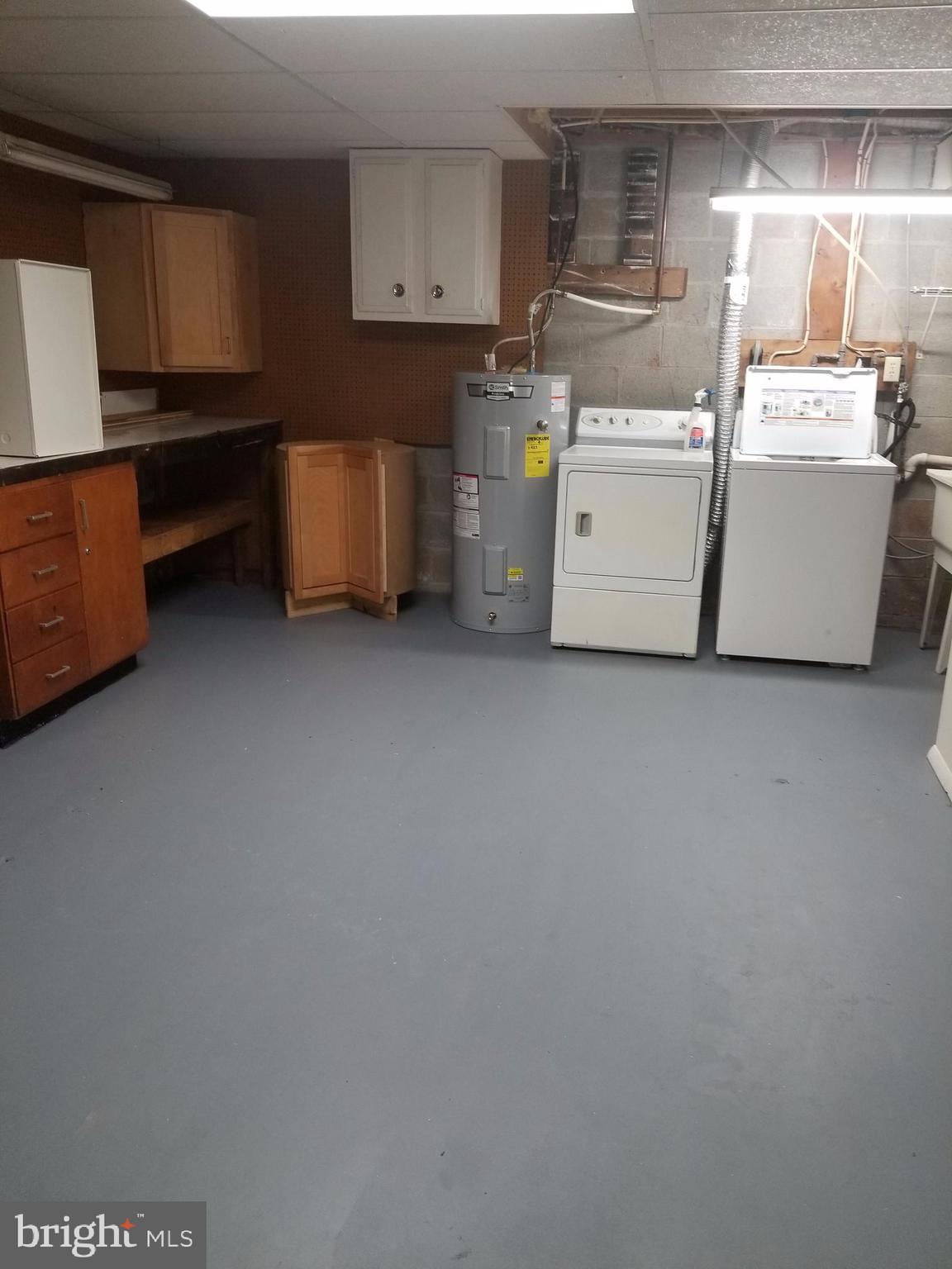 VALLEY GREEN VILLAGE WEST - Residential