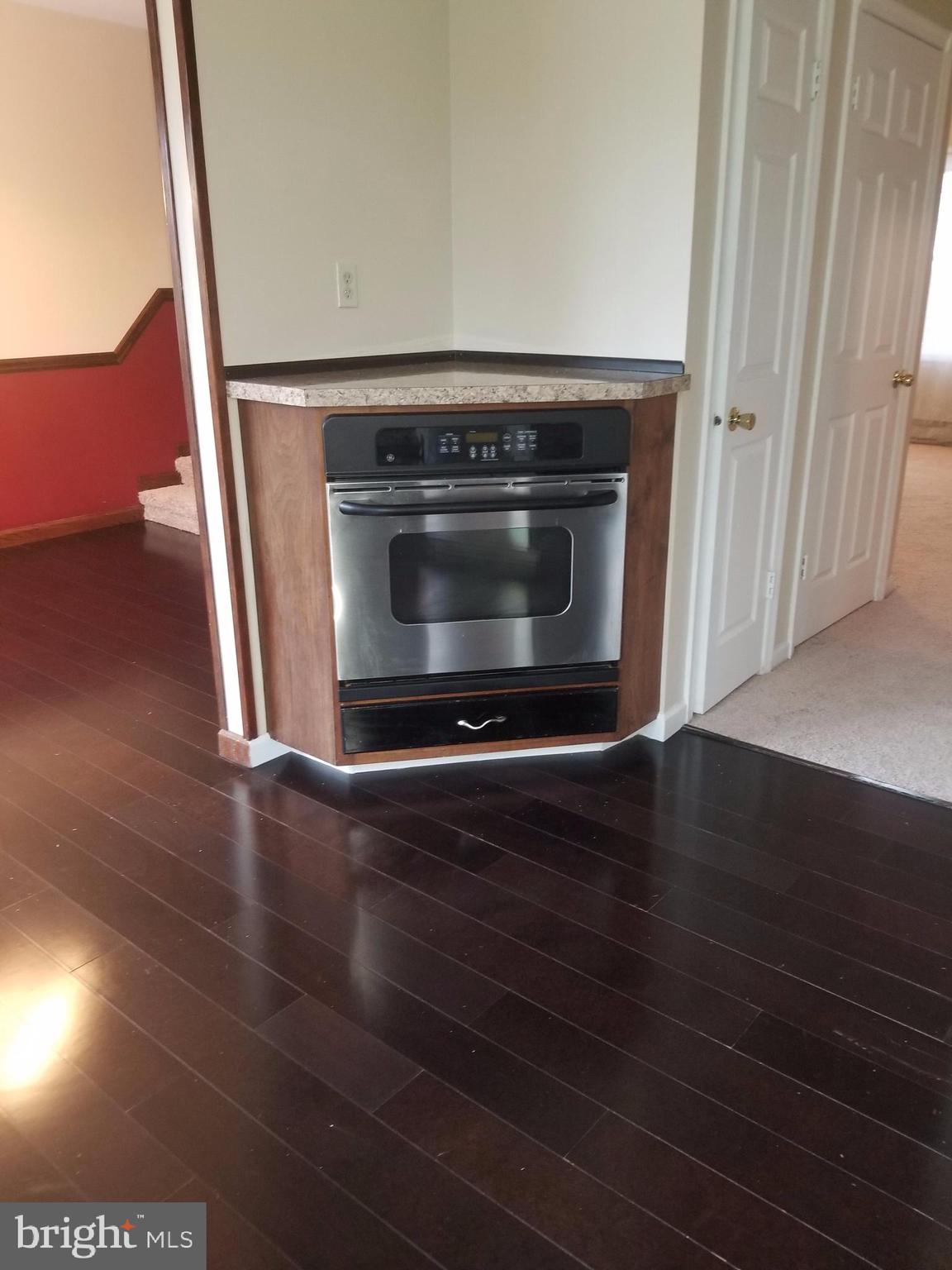 VALLEY GREEN VILLAGE WEST - Residential