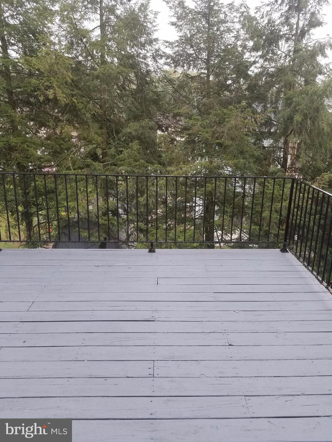 VALLEY GREEN VILLAGE WEST - Residential