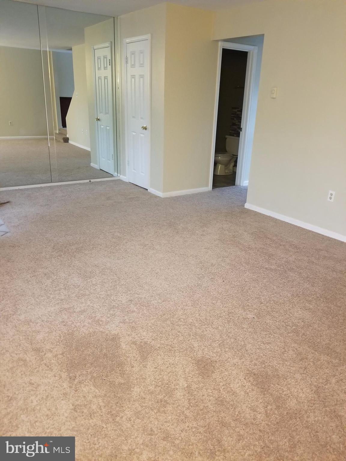 VALLEY GREEN VILLAGE WEST - Residential